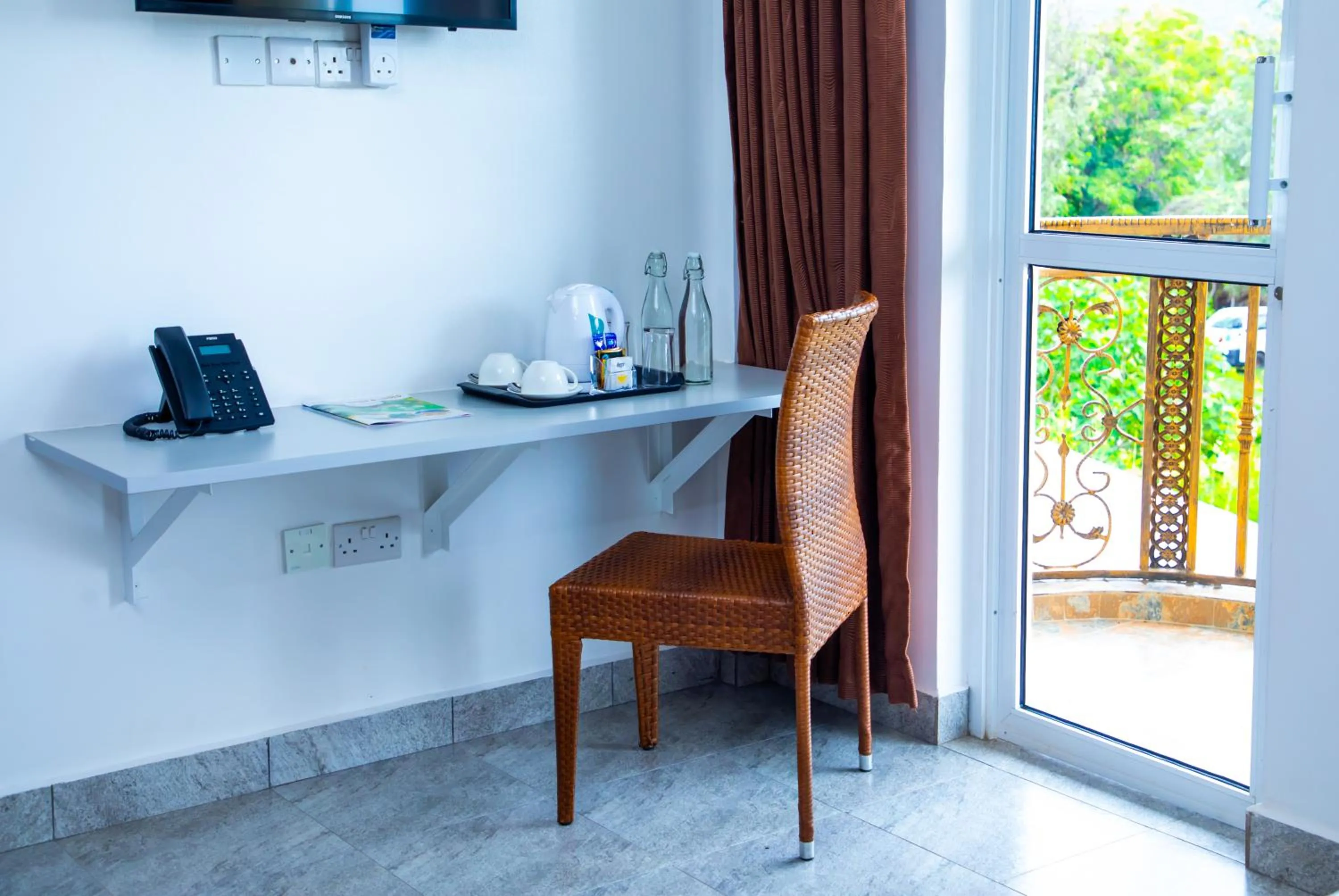 Coffee/tea facilities in KISIMANI ECO RESORT & SPA LTD