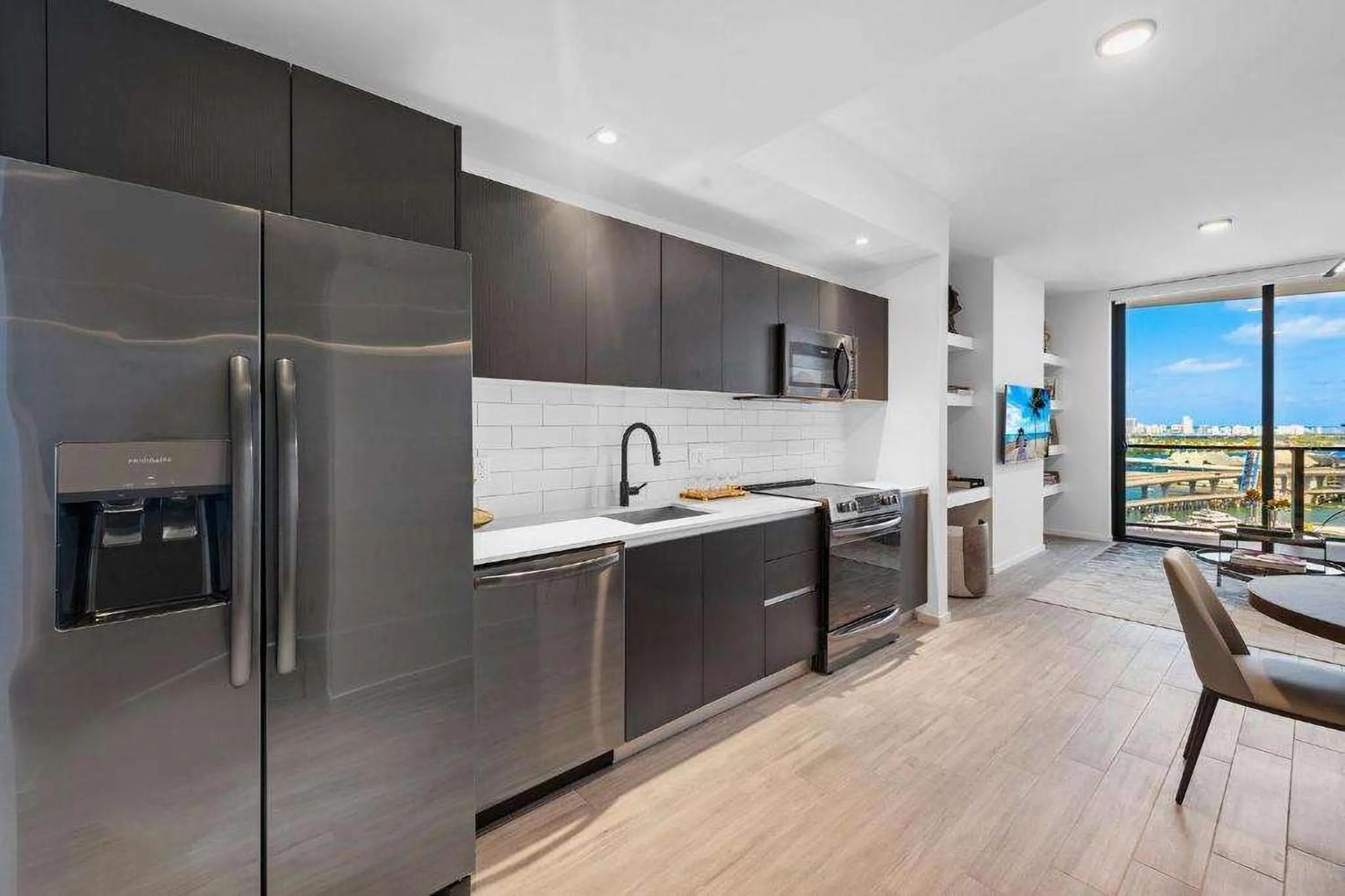 kitchen in The Elser Hotel Miami - An All-Suite Hotel