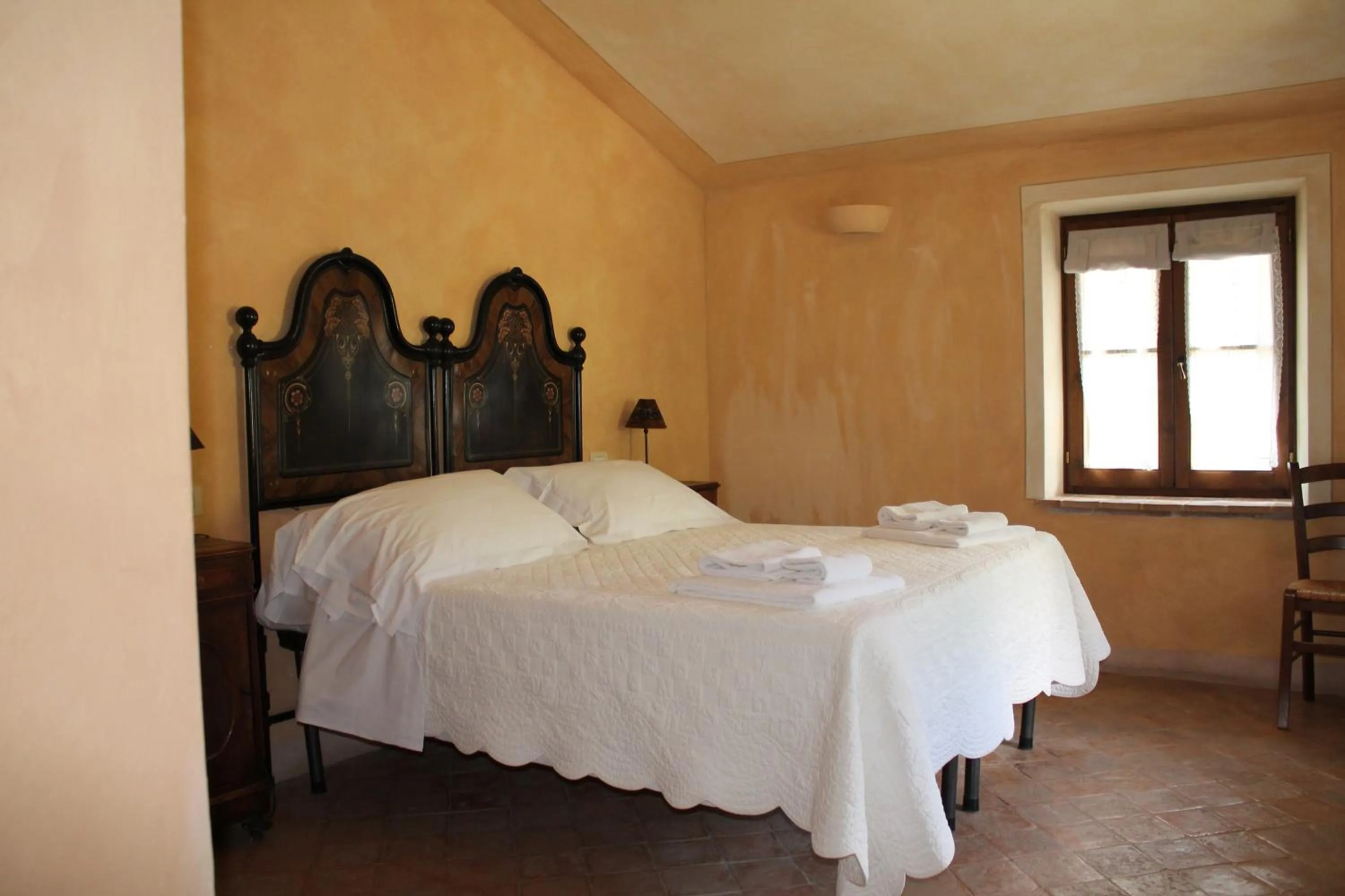 Bed in La Tavola Dei Cavalieri