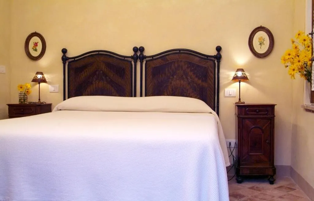 Bed in La Tavola Dei Cavalieri