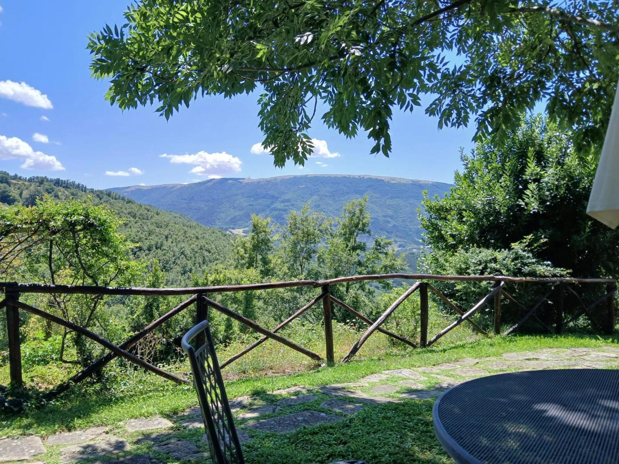 Photo of the whole room in La Tavola Dei Cavalieri