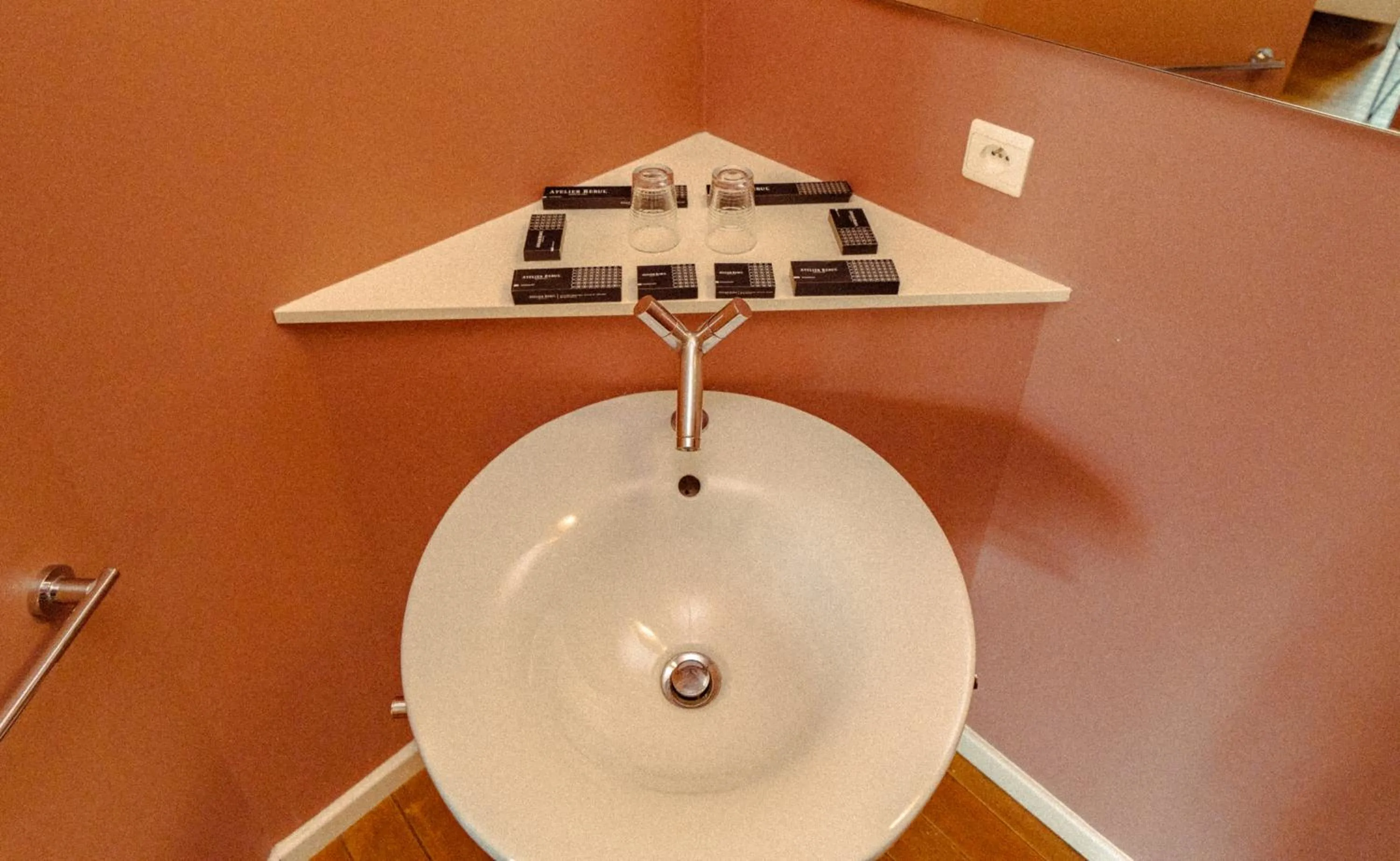 Bathroom in Hotel Restaurant Steenhuyse