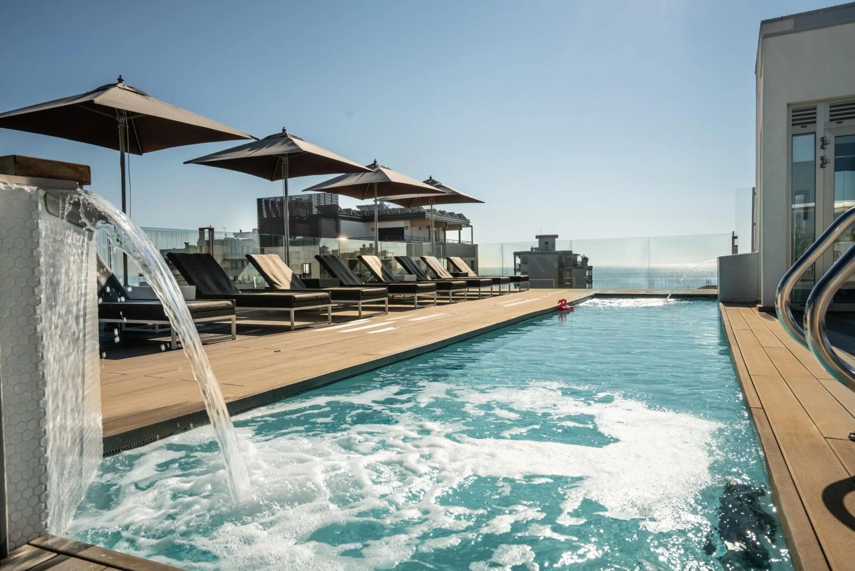Swimming pool in Bellini Relais