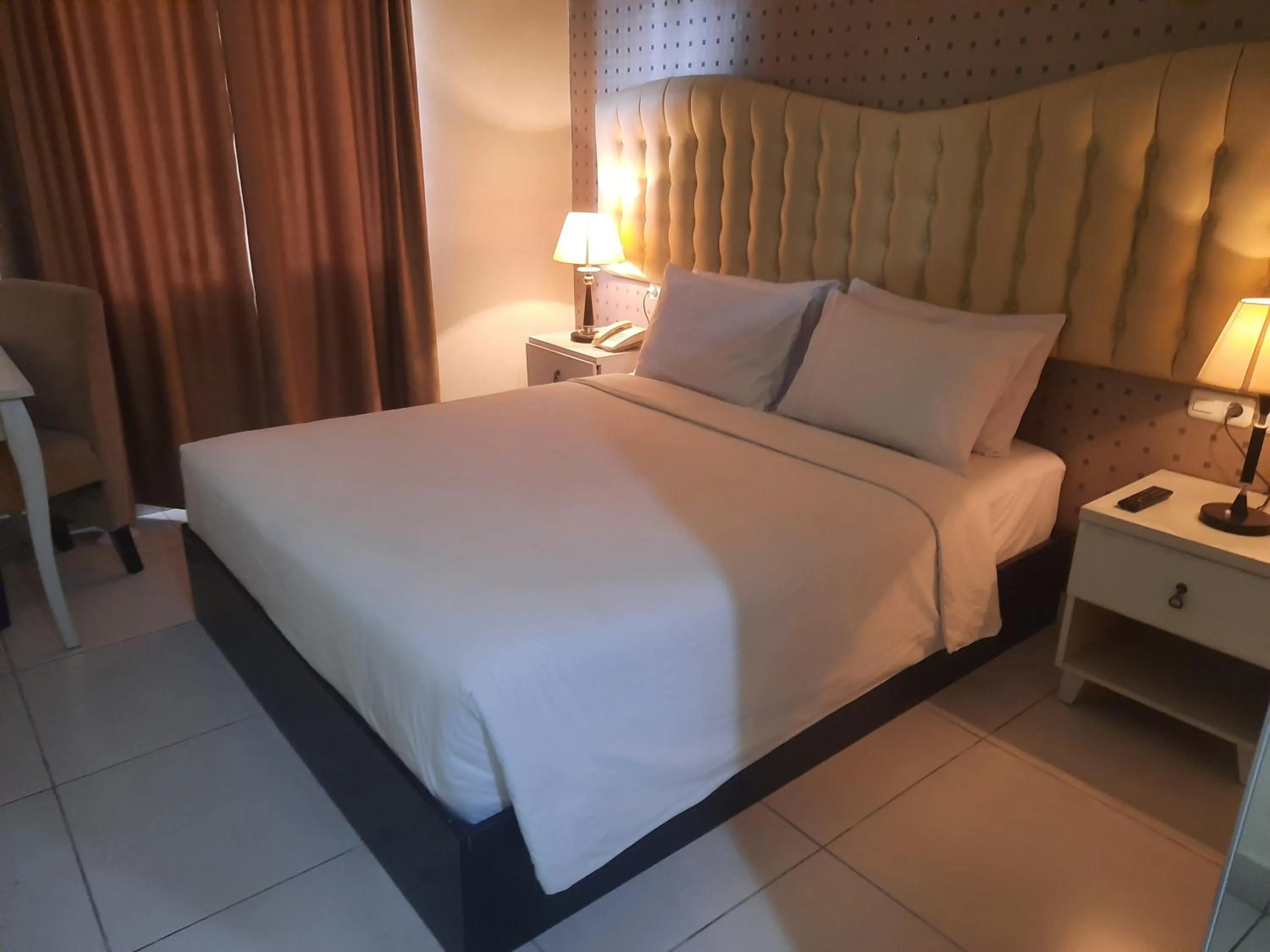 Bedroom, Bed in Anaya Hotel and Ballroom