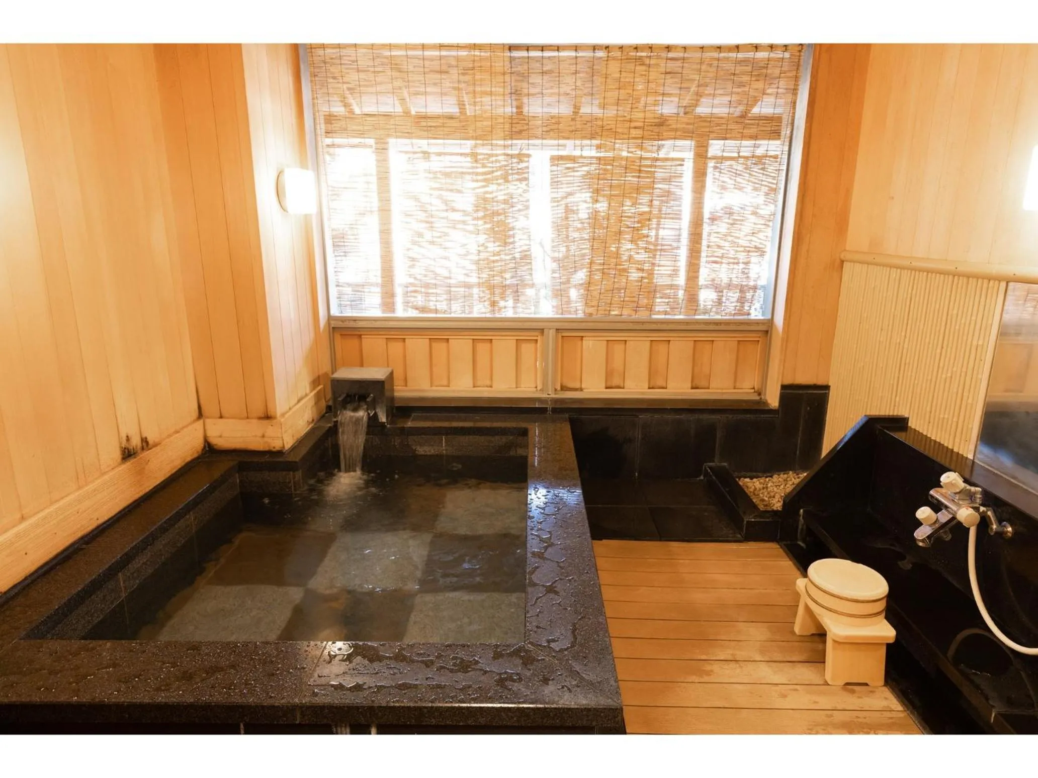 Public Bath in Hotel Castle Inn Ise Meotoiwa