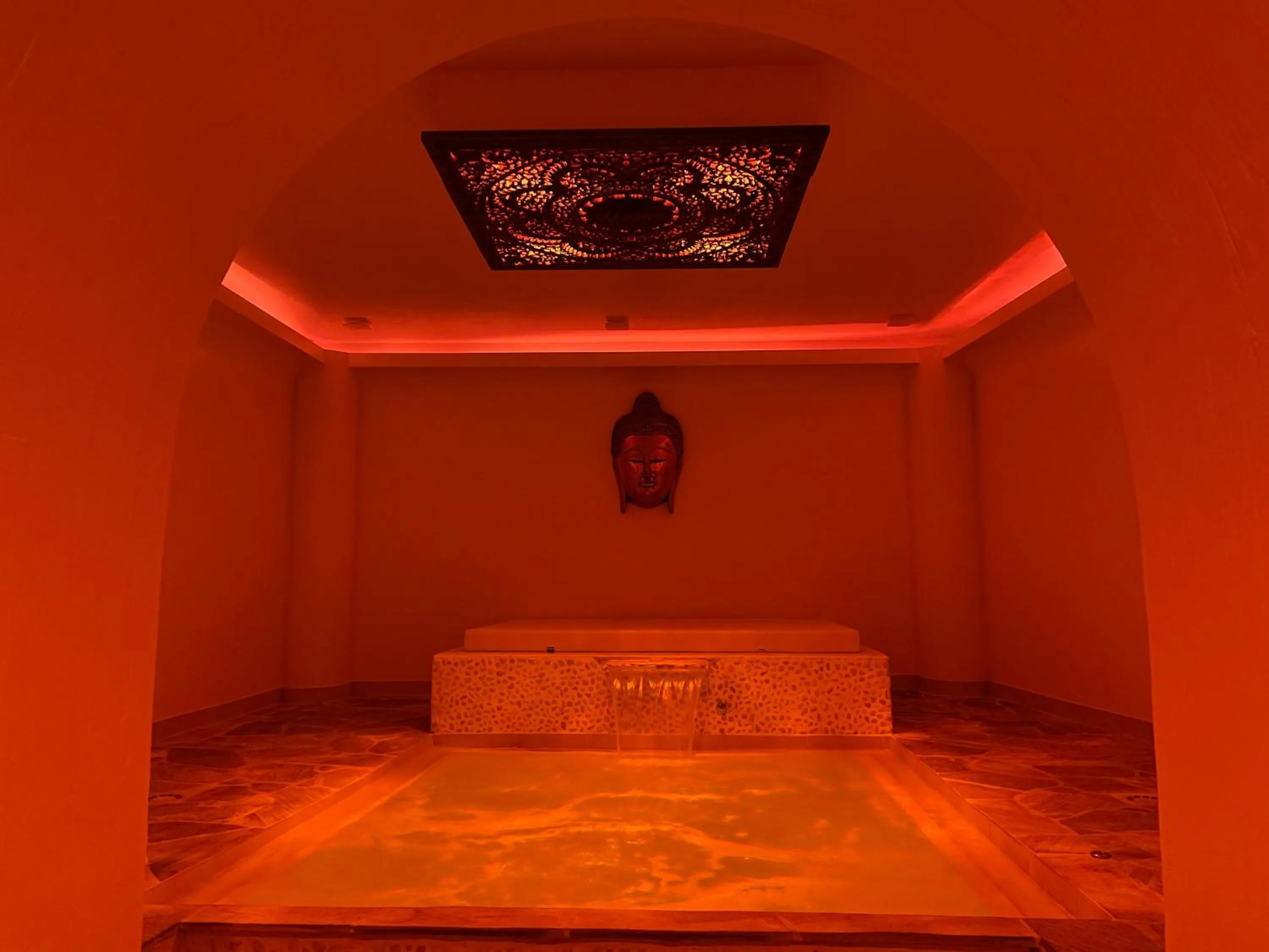 Massage, Bed in HOTEL & SPA GASQUET