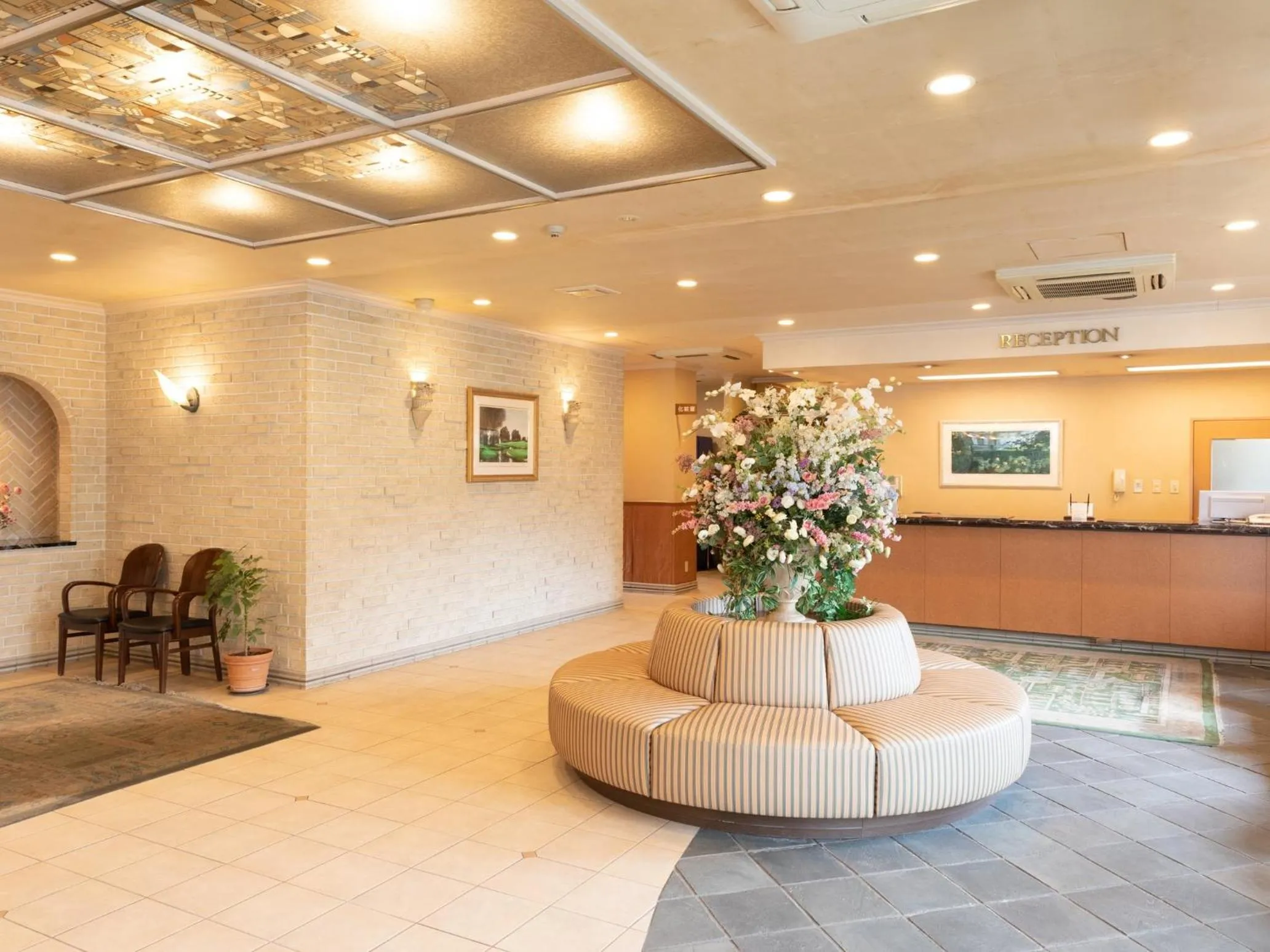 Lobby or reception in Hotel Castle Inn Suzuka Chuo