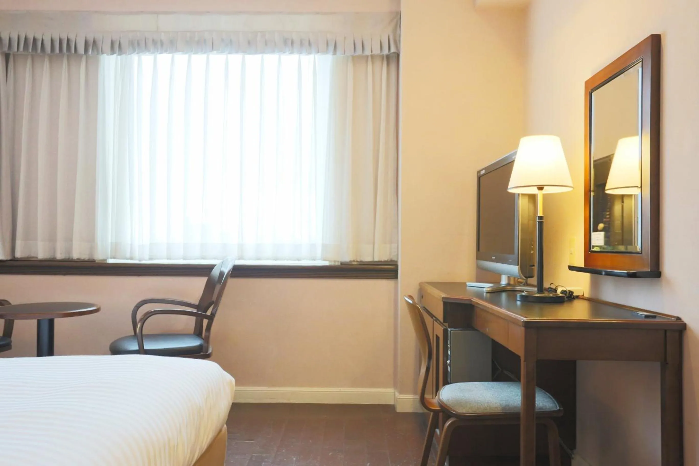 Photo of the whole room, Bed in Hotel Castle Inn Tsu