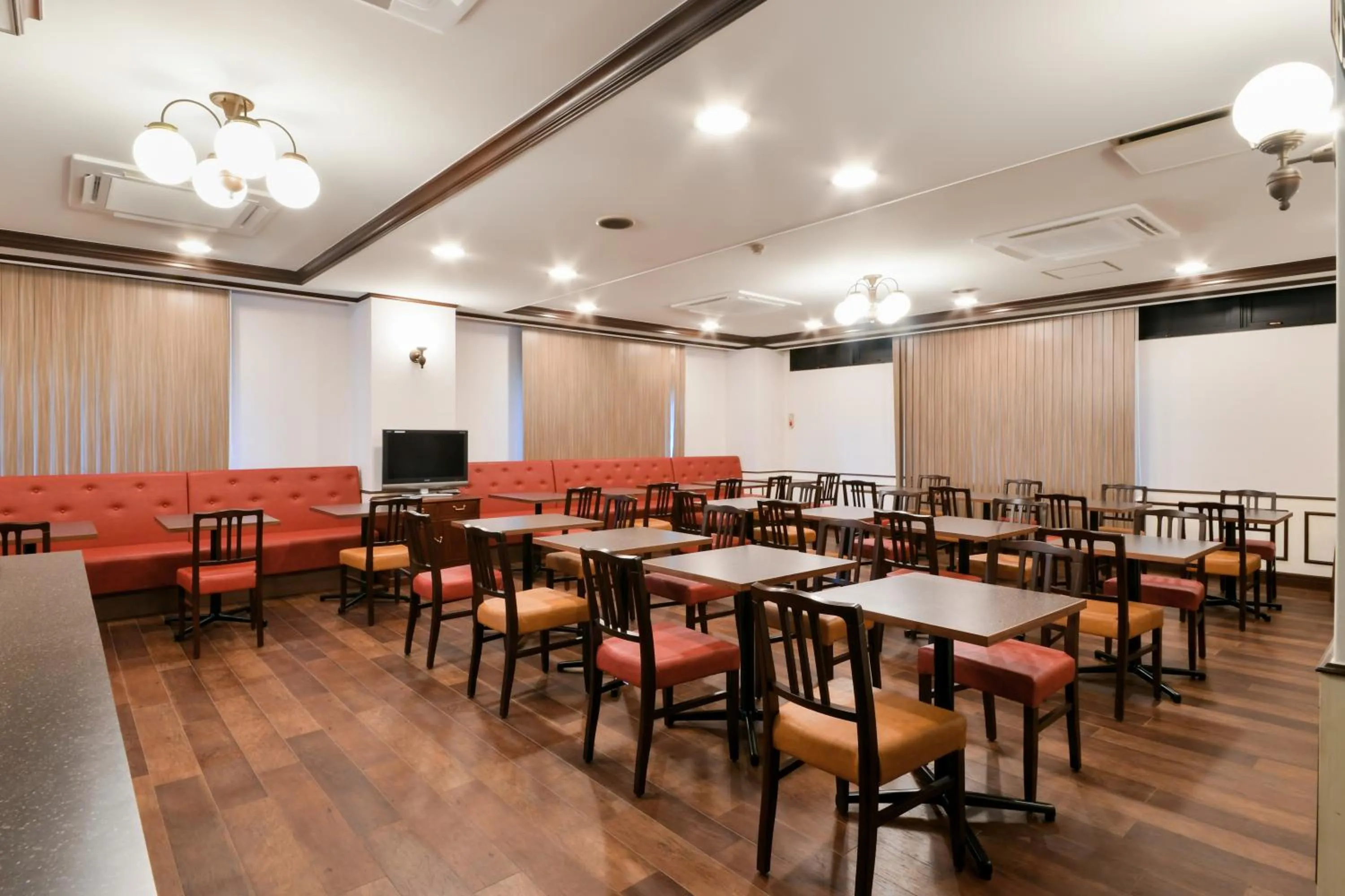 Restaurant/places to eat in Hotel Castle Inn Yokkaichi
