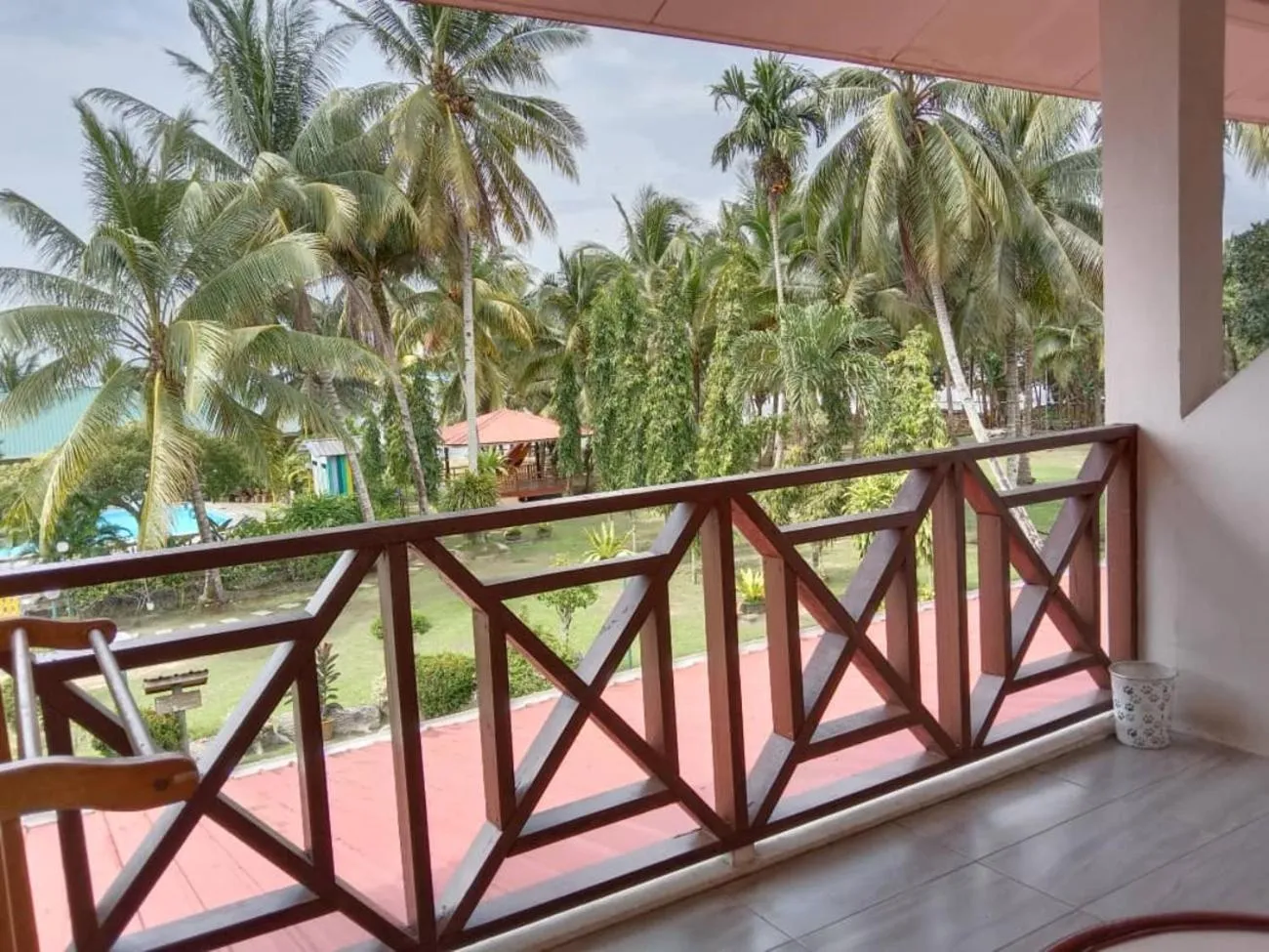 Balcony/Terrace in Seaside Travellers Inn