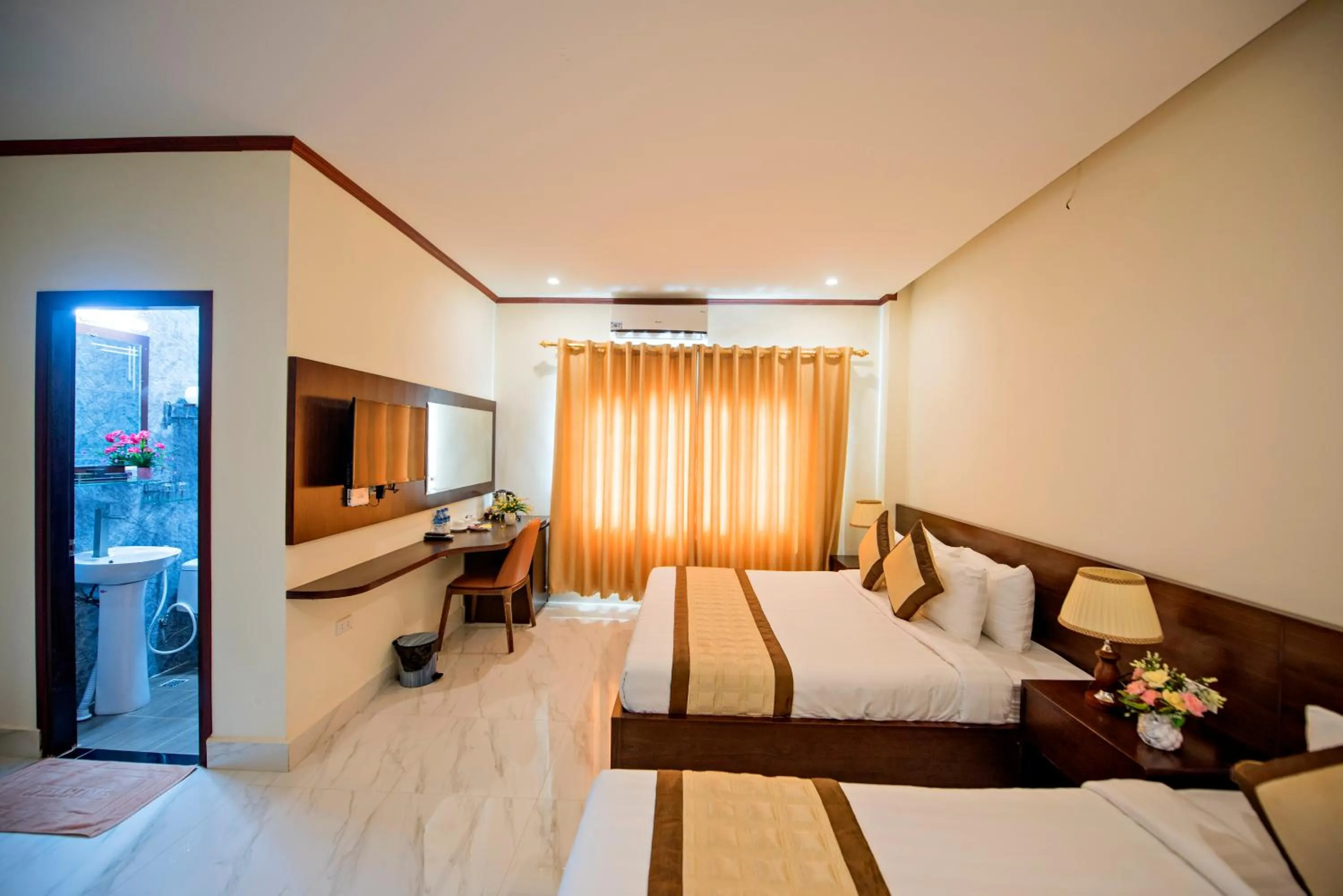 Bedroom, Bed in Vang Vieng Freedom Star's Hotel