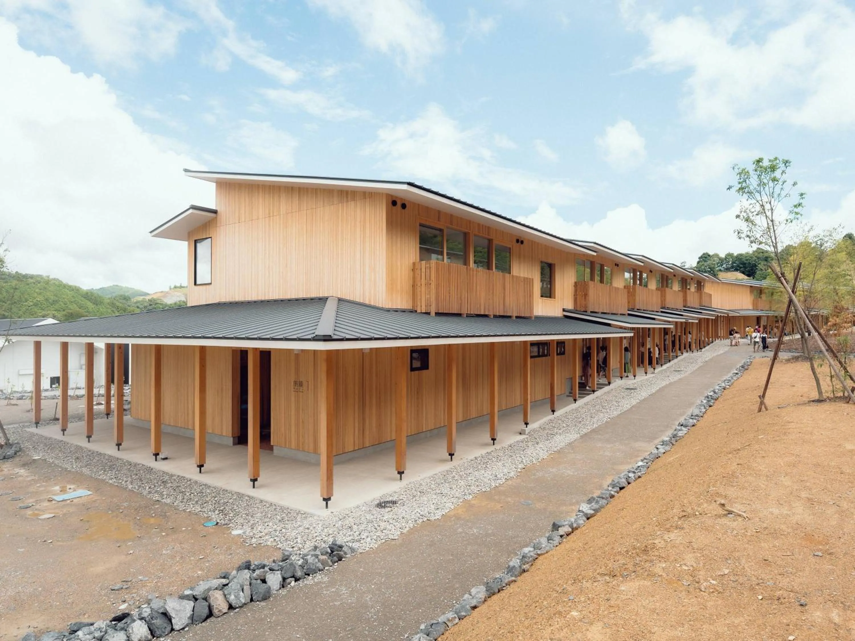 Property building in Hatago Vison