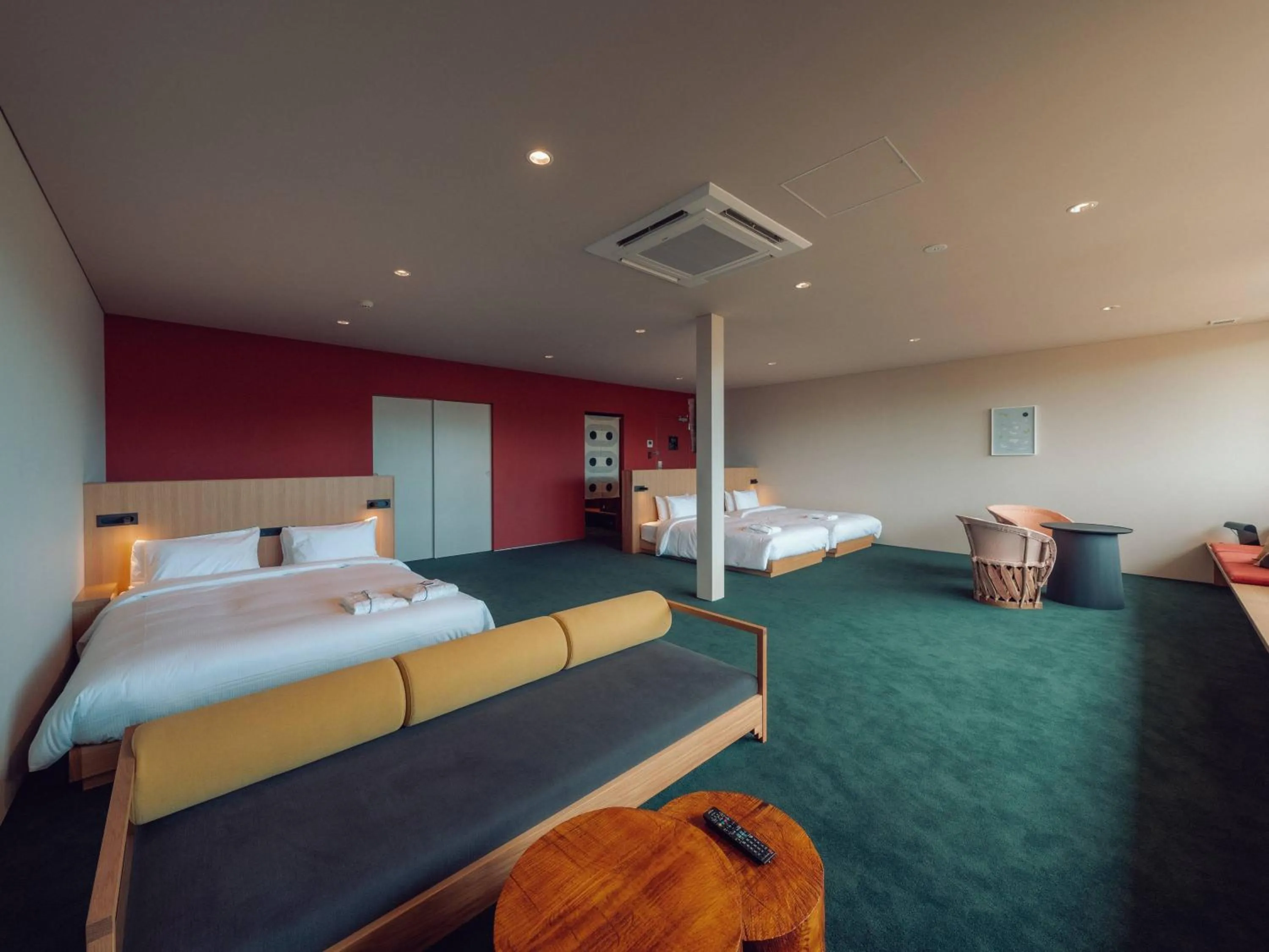 Photo of the whole room, Bed in Hatago Vison