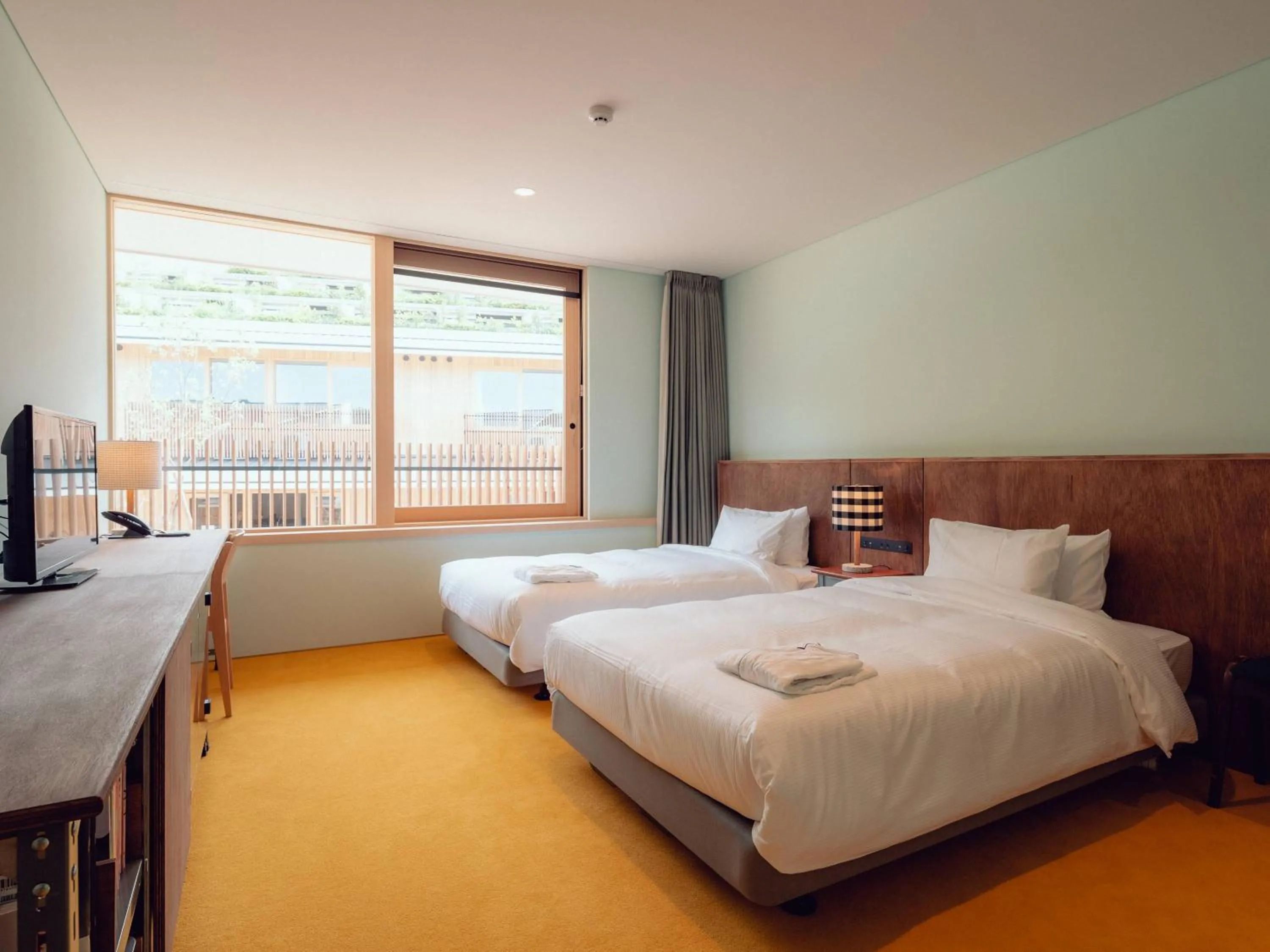 Photo of the whole room, Bed in Hatago Vison