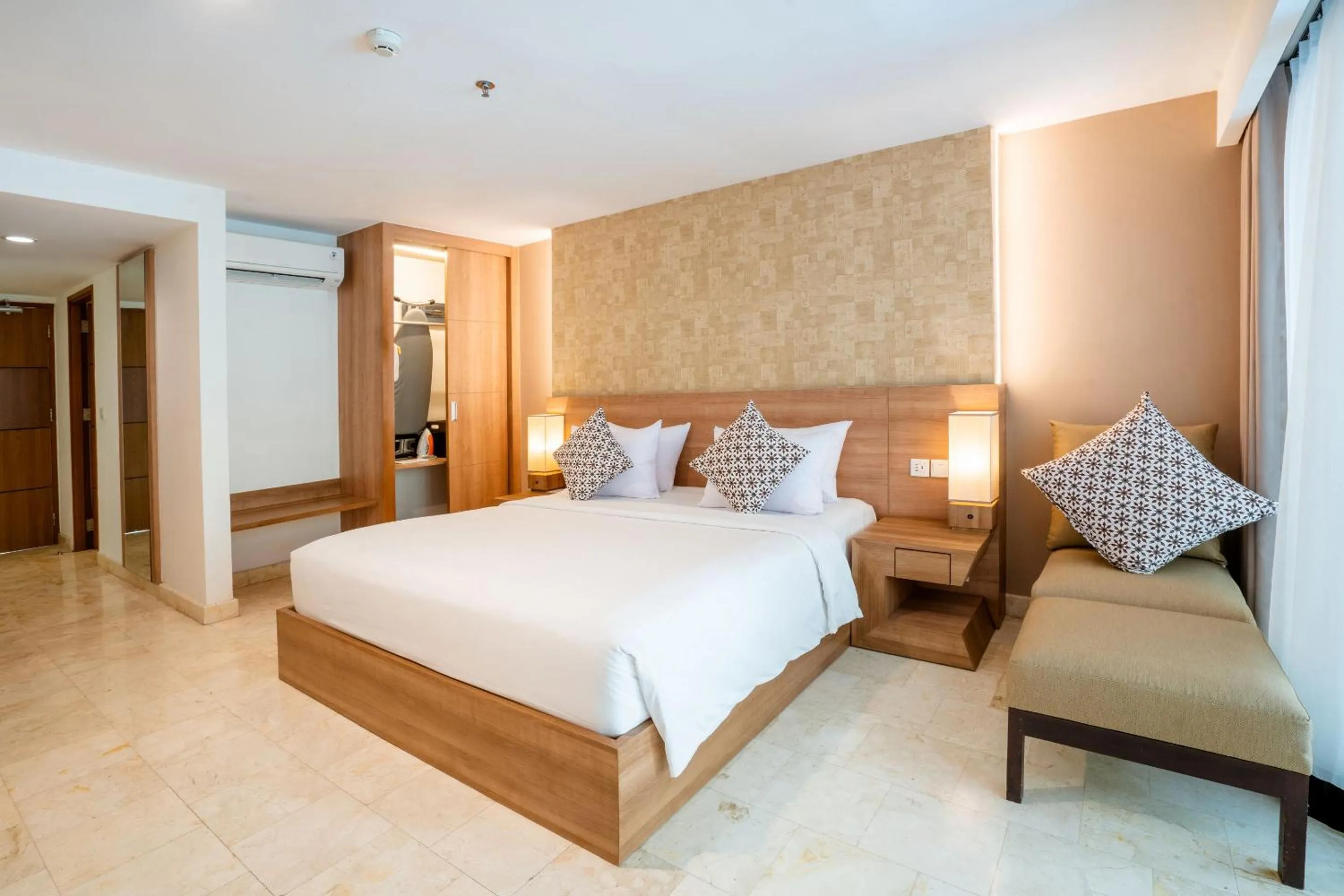 Bed in Cross Vibe Paasha Atelier Bali Kuta