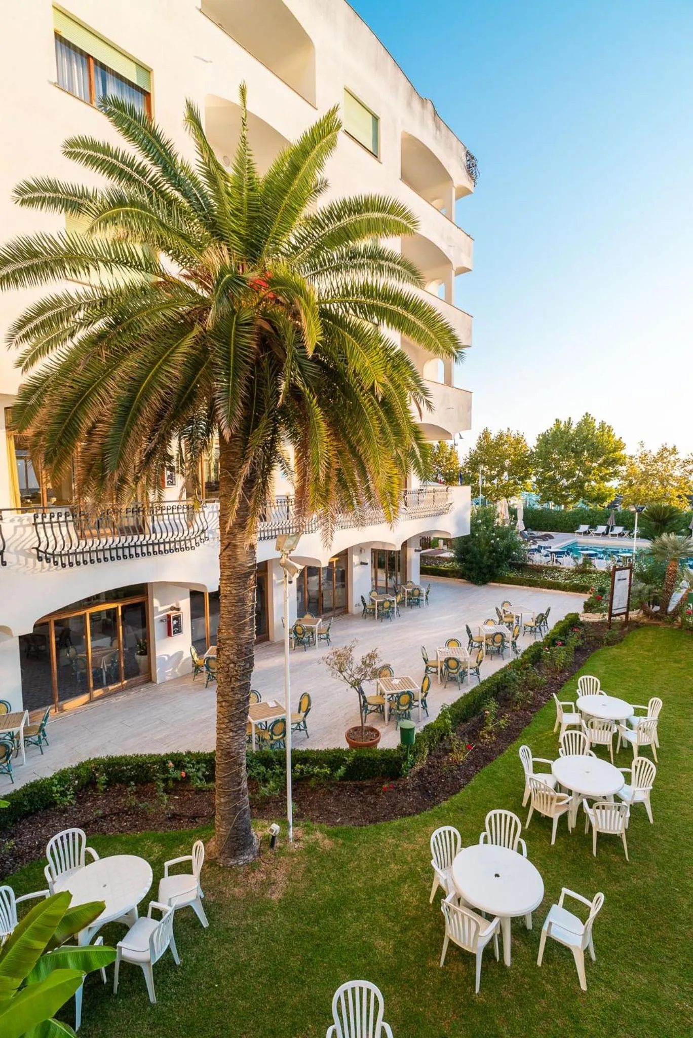 Restaurant/places to eat in Grand Hotel Don Juan