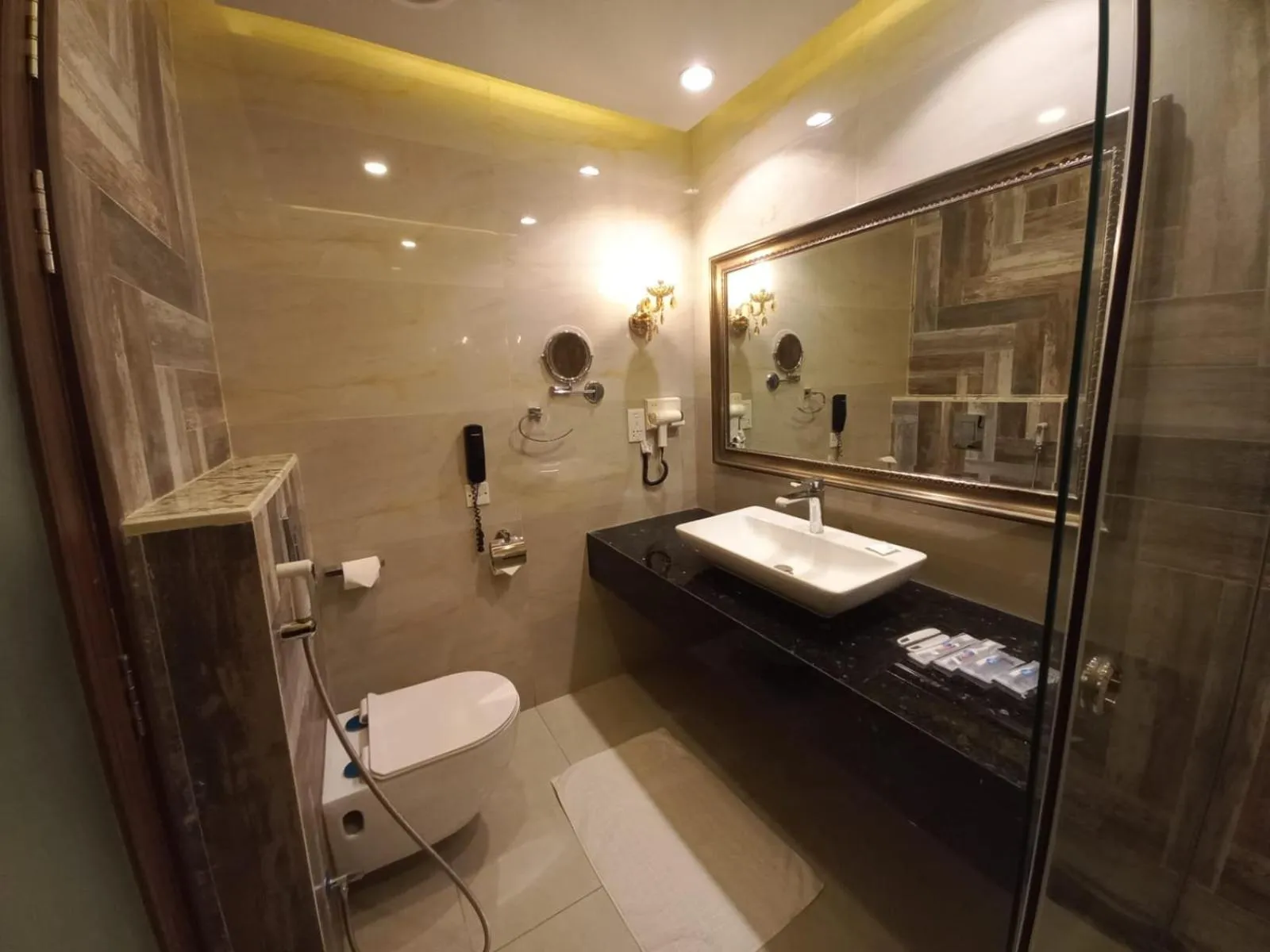 Bathroom in IFQ Hotel & Resort Islamabad