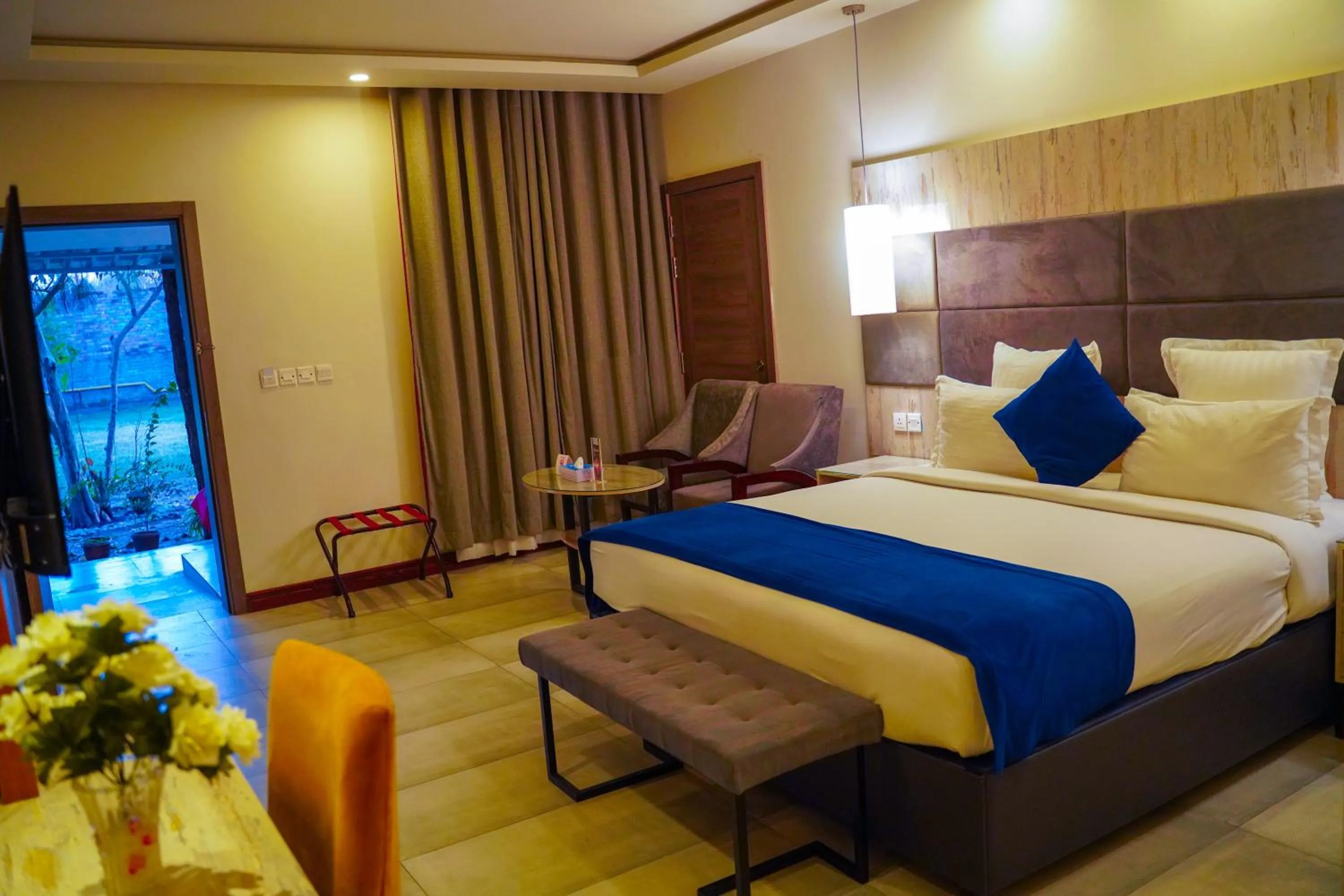 Bed in IFQ Hotel & Resort Islamabad
