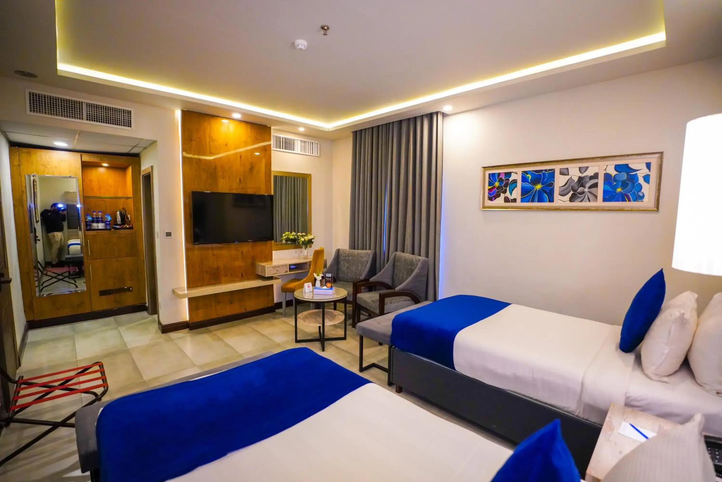 Twin Room in IFQ Hotel & Resort Islamabad Twin Room in IFQ Hotel & Resort Islamabad