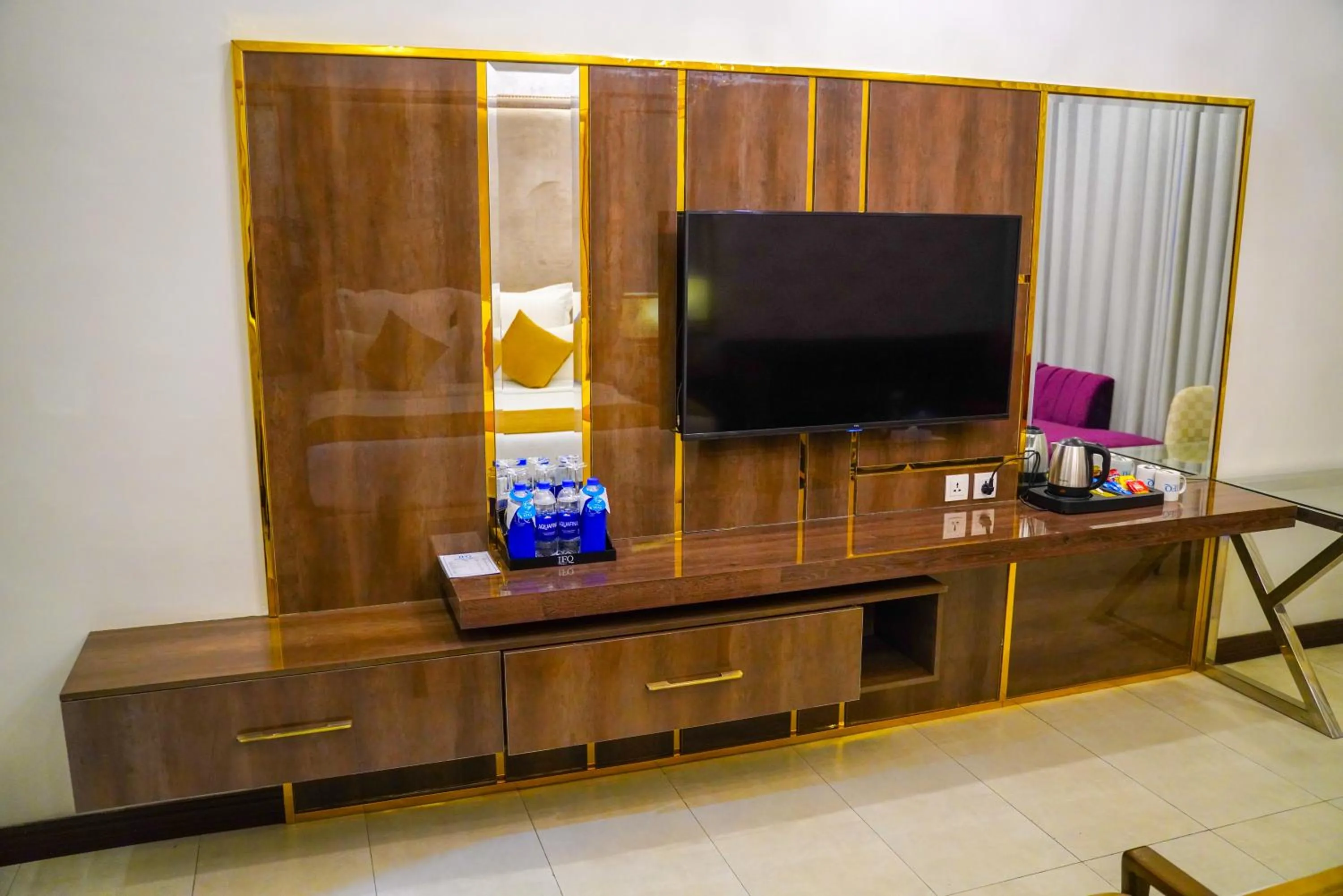 TV and multimedia in IFQ Hotel & Resort Islamabad