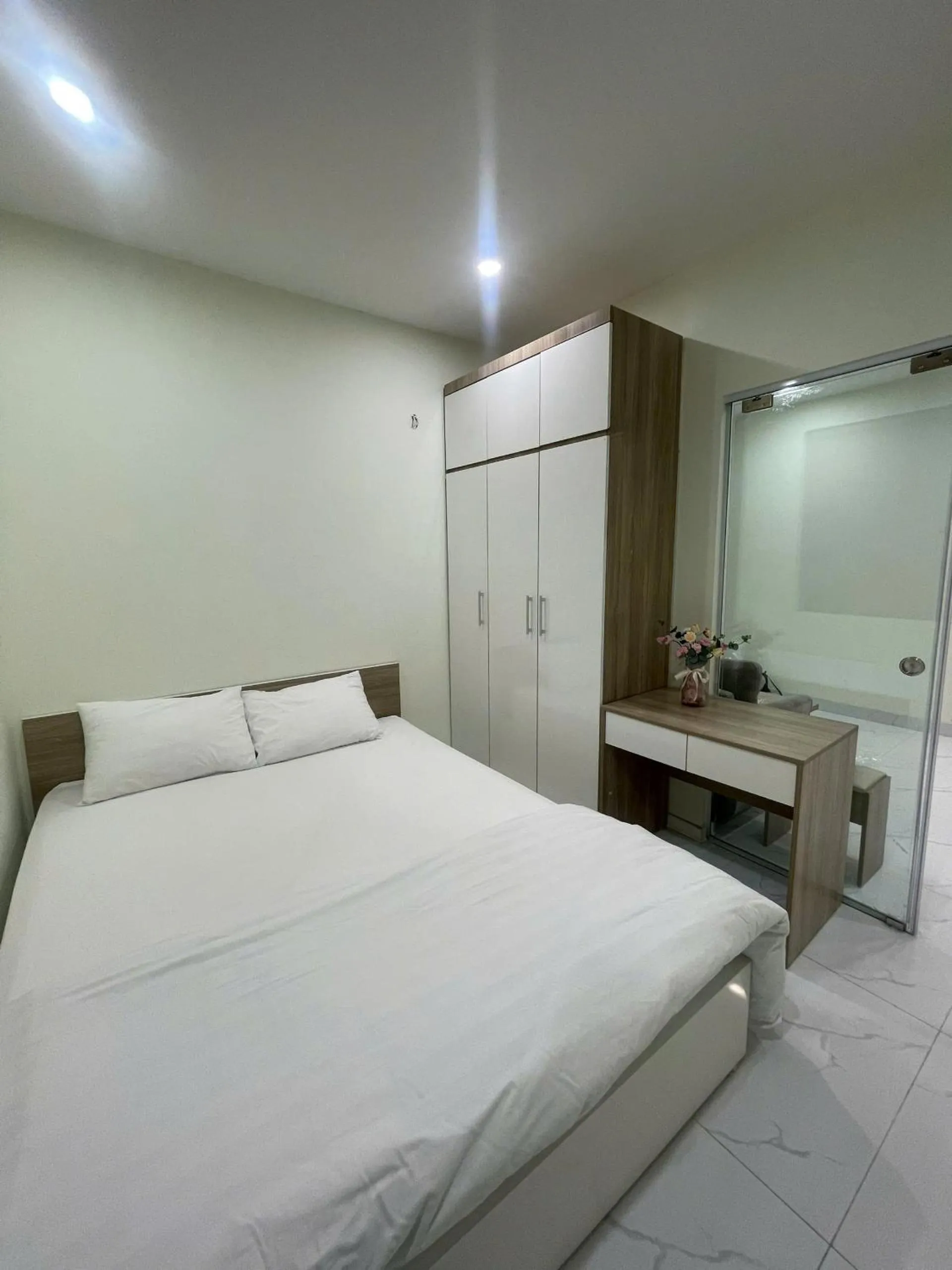 Bed in Era Apartment Xuân Thuỷ