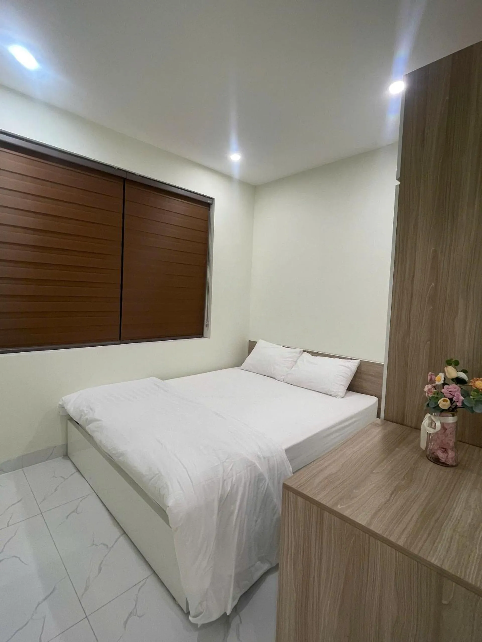 Bed in Era Apartment Xuân Thuỷ