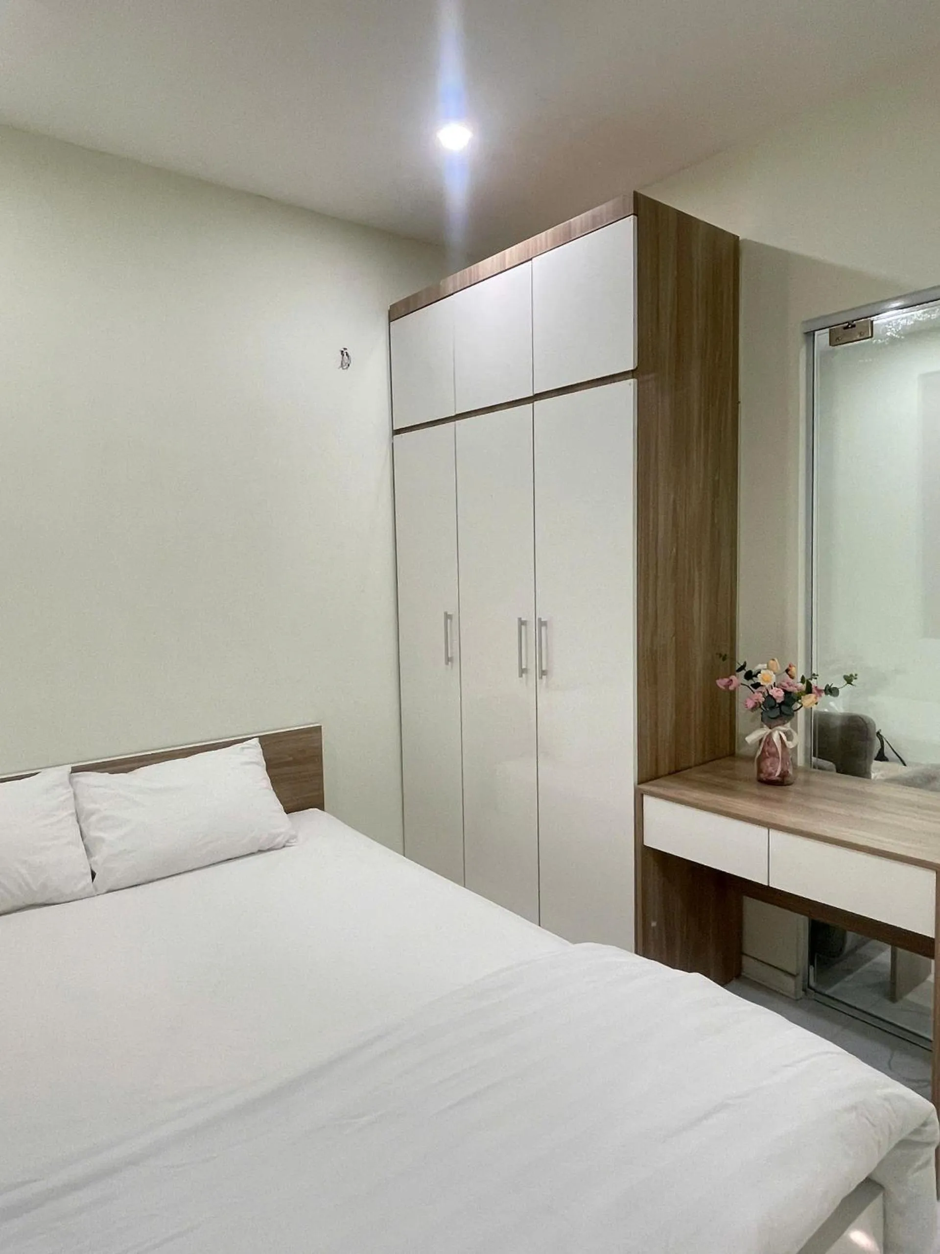 Bed in Era Apartment Xuân Thuỷ