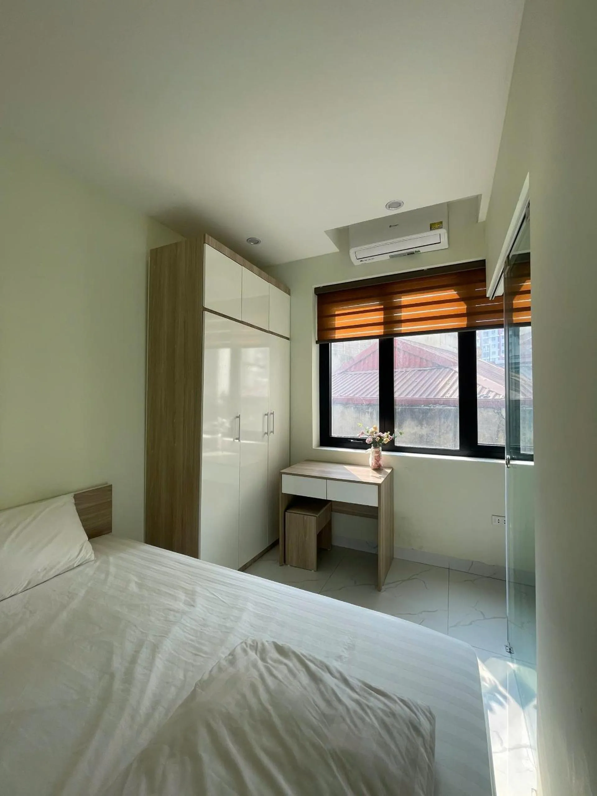 Bed in Era Apartment Xuân Thuỷ