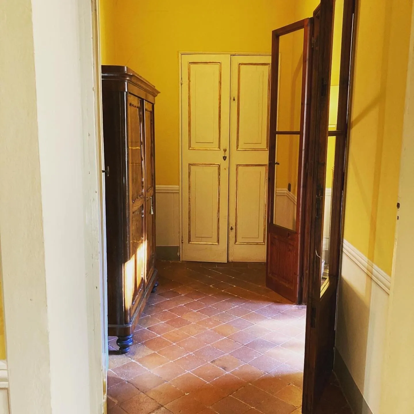 Facade/entrance in Palazzo Tucci Residenza d'epoca