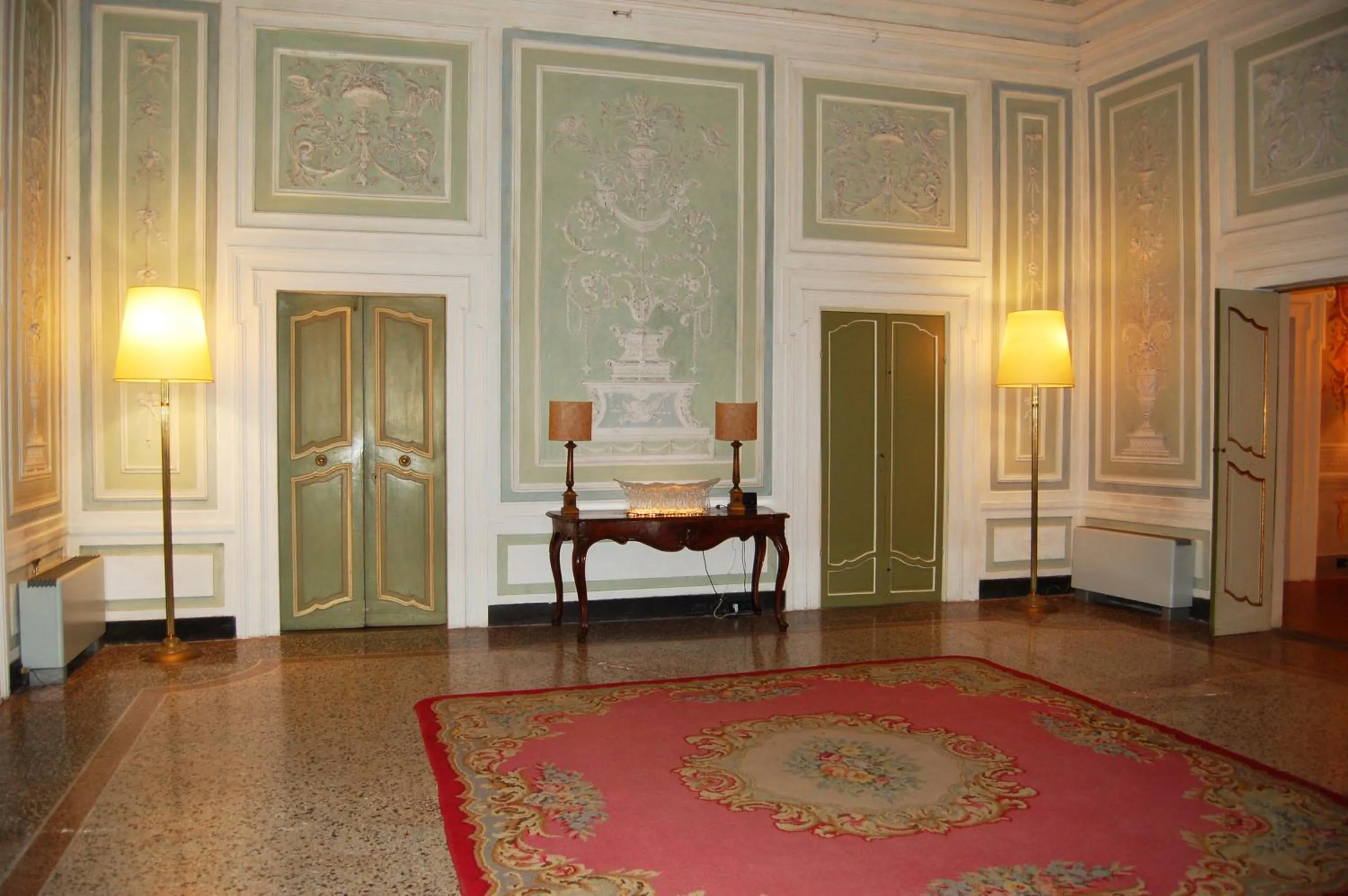 Decorative detail in Palazzo Tucci Residenza d'epoca