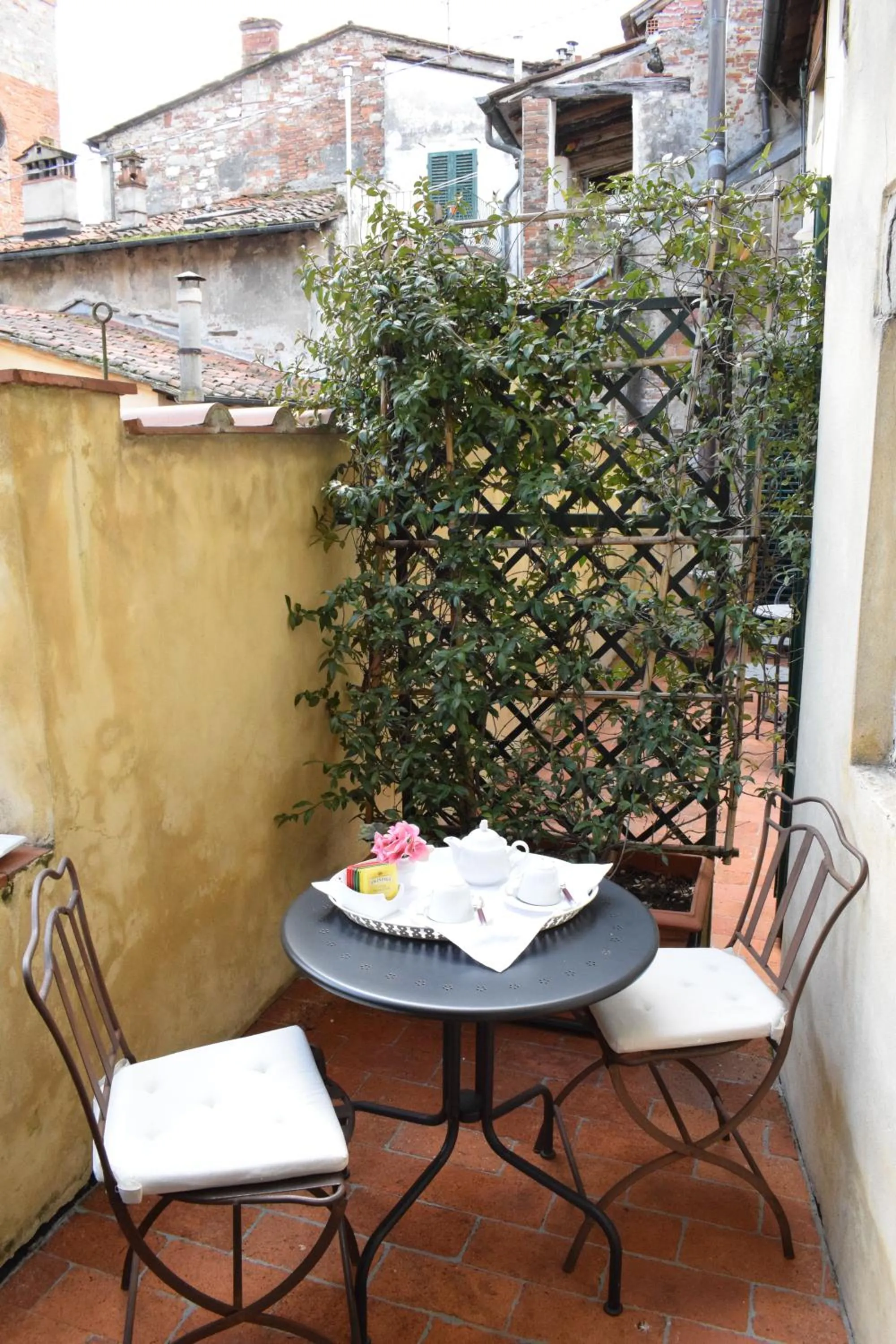 Balcony/Terrace in Palazzo Tucci Residenza d'epoca