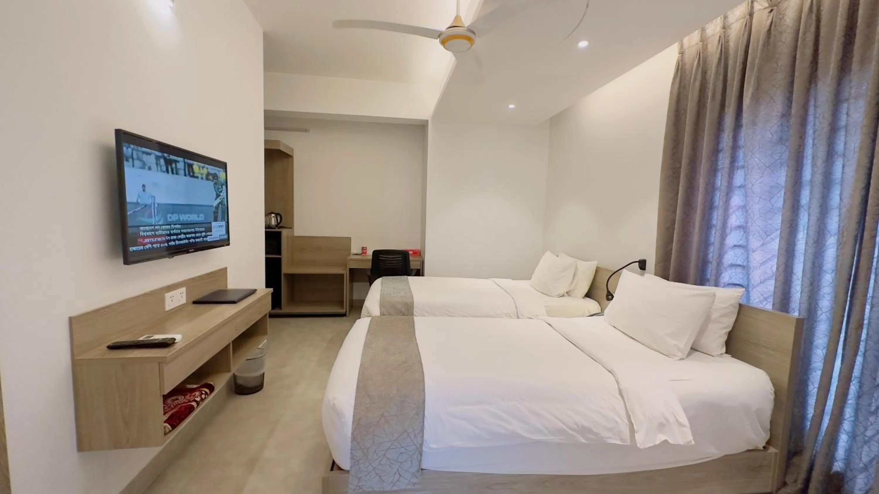 Bed in Priyo Nibash Stylish Residential Hotel