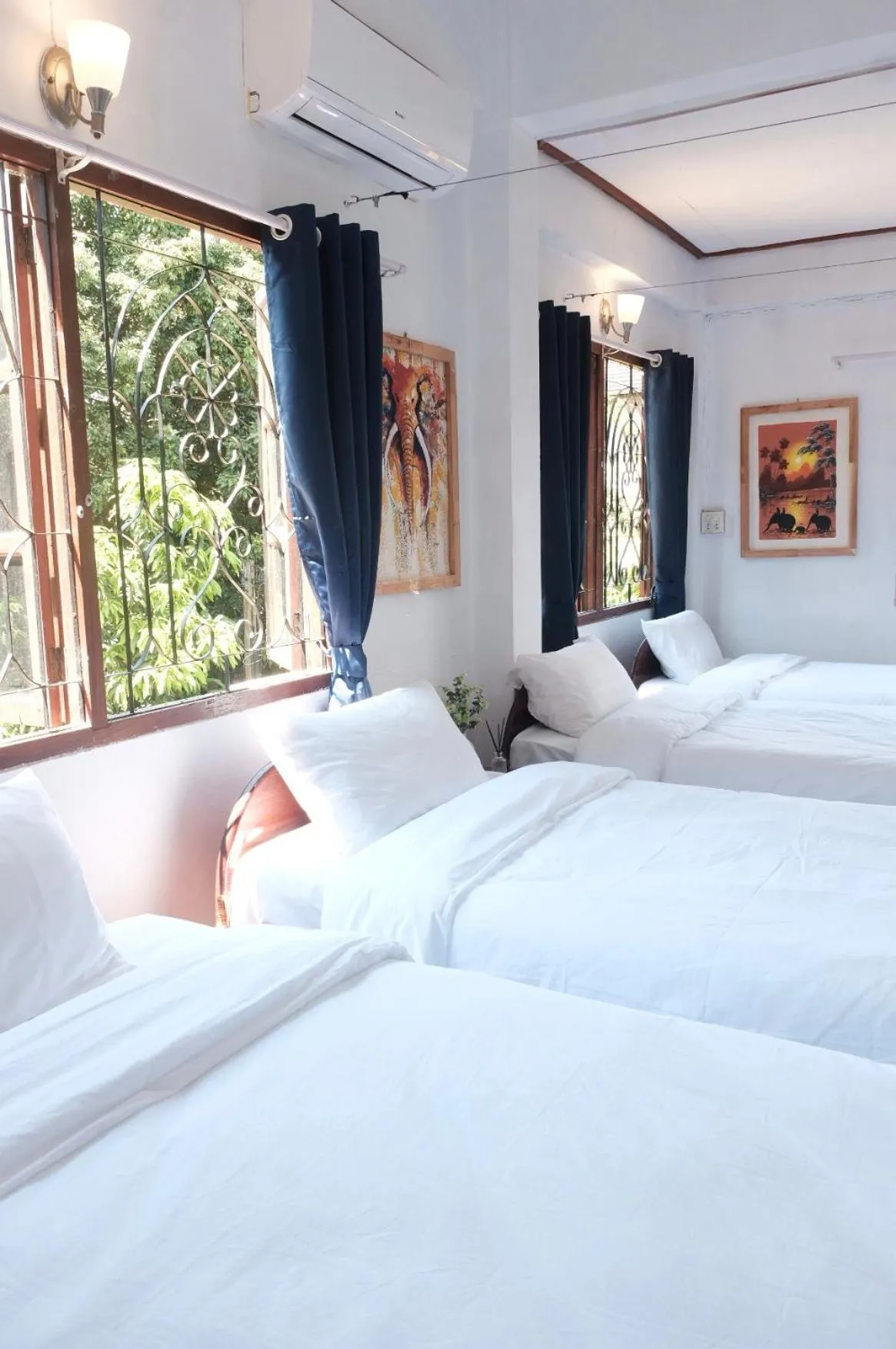 Bed in Sabaydee Guesthouse