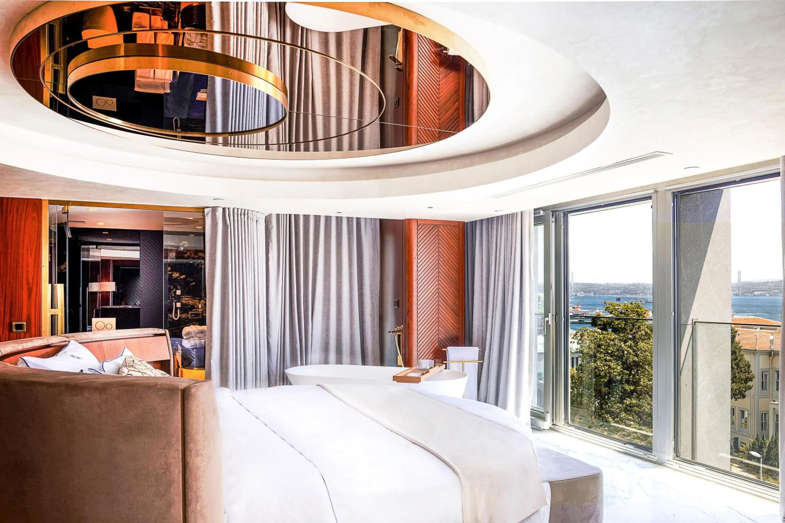 Bed in The Maestro Hotel