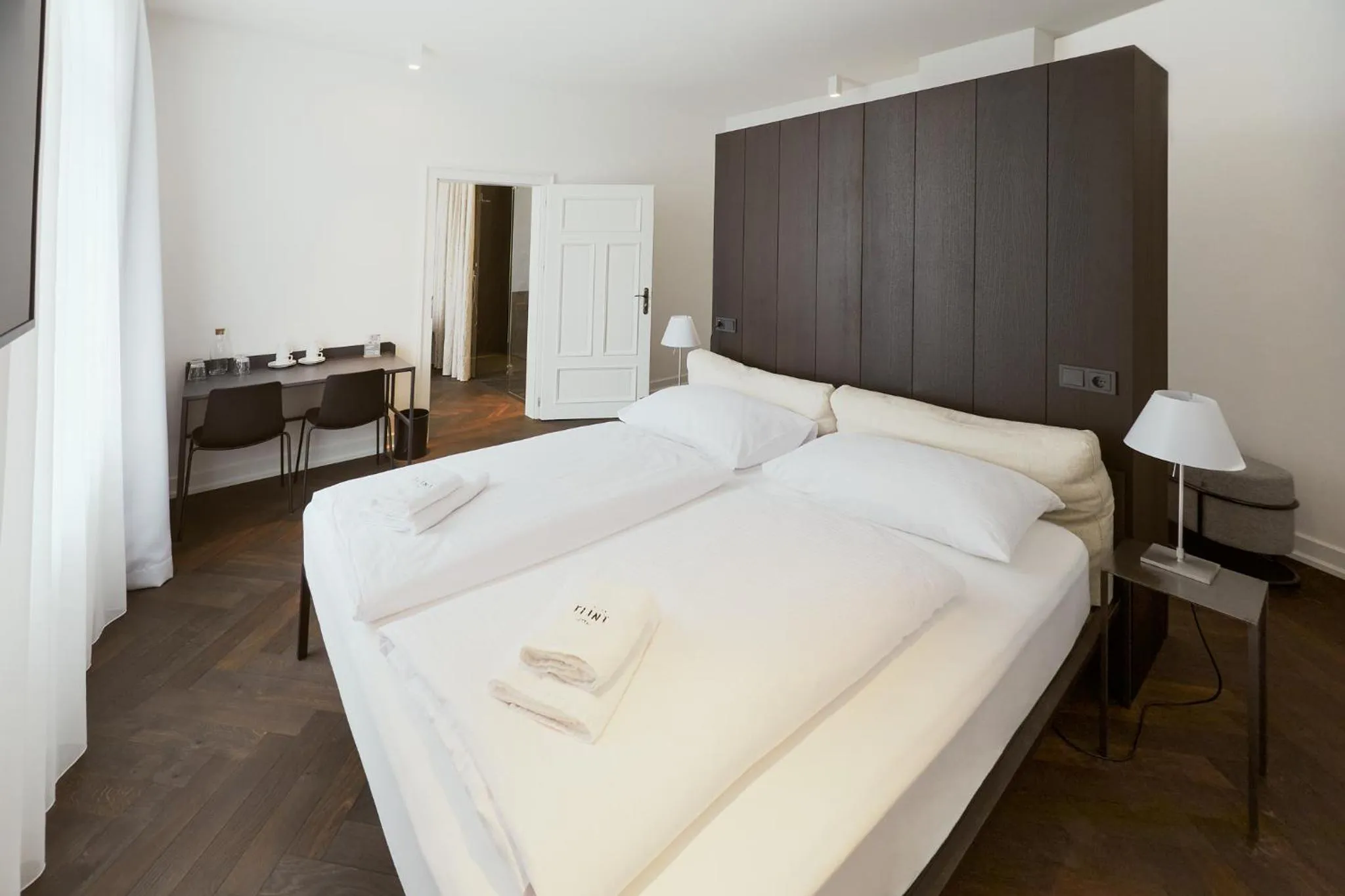 Photo of the whole room, Bed in Das Flint