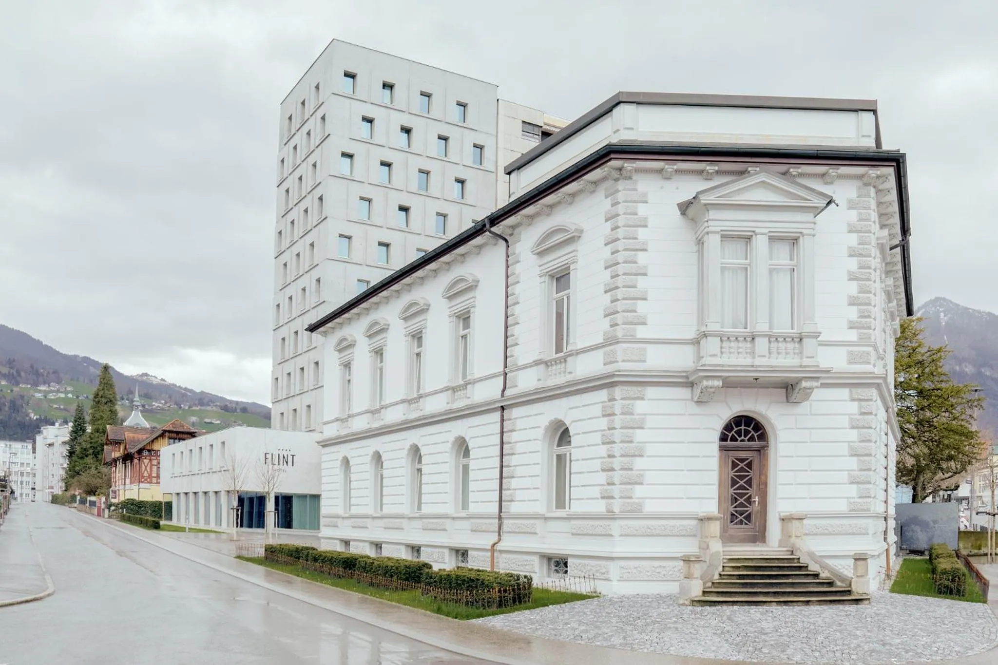 Property building in Das Flint