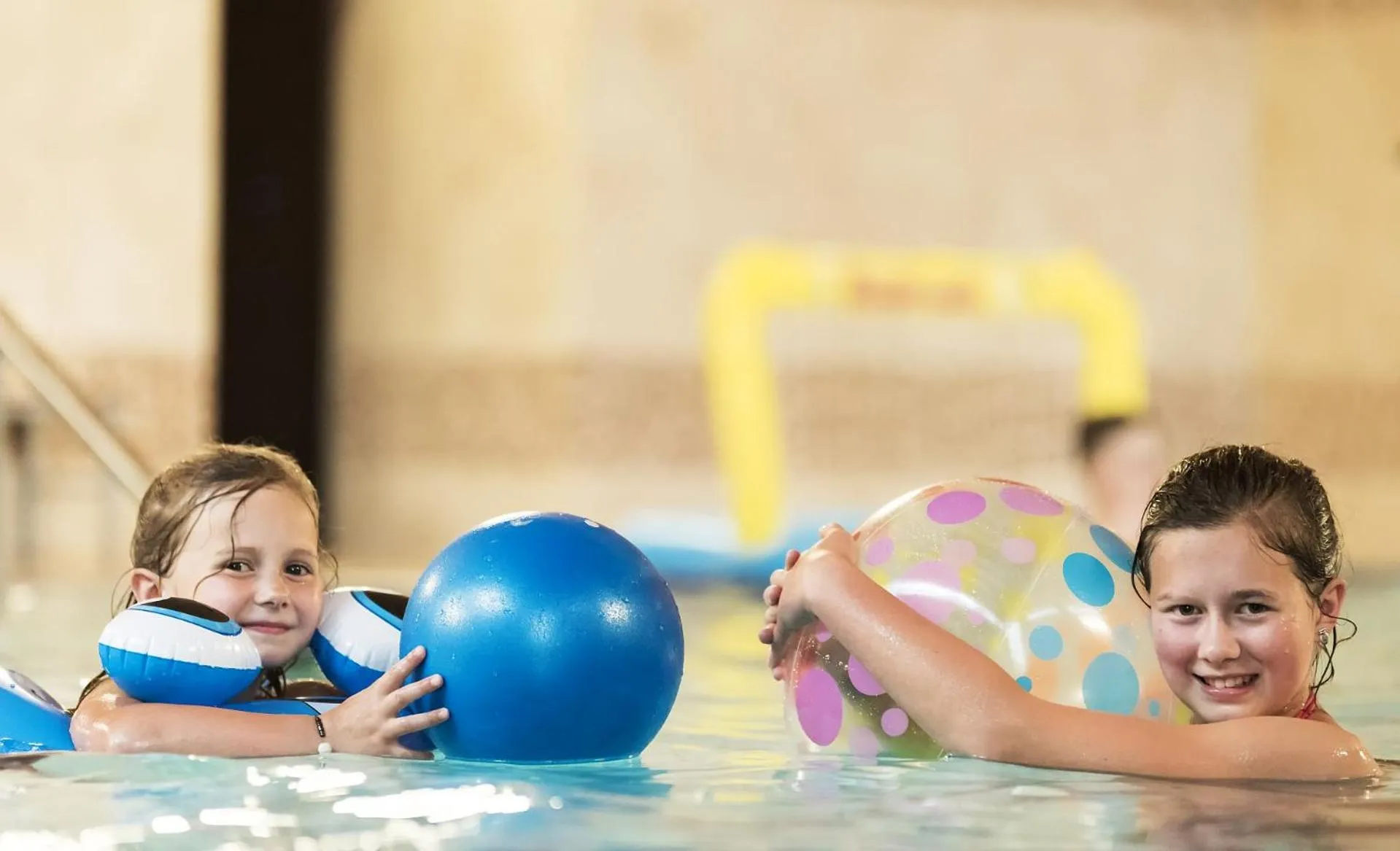 Swimming pool in Hotel Kudowa Manufaktura Relaksu