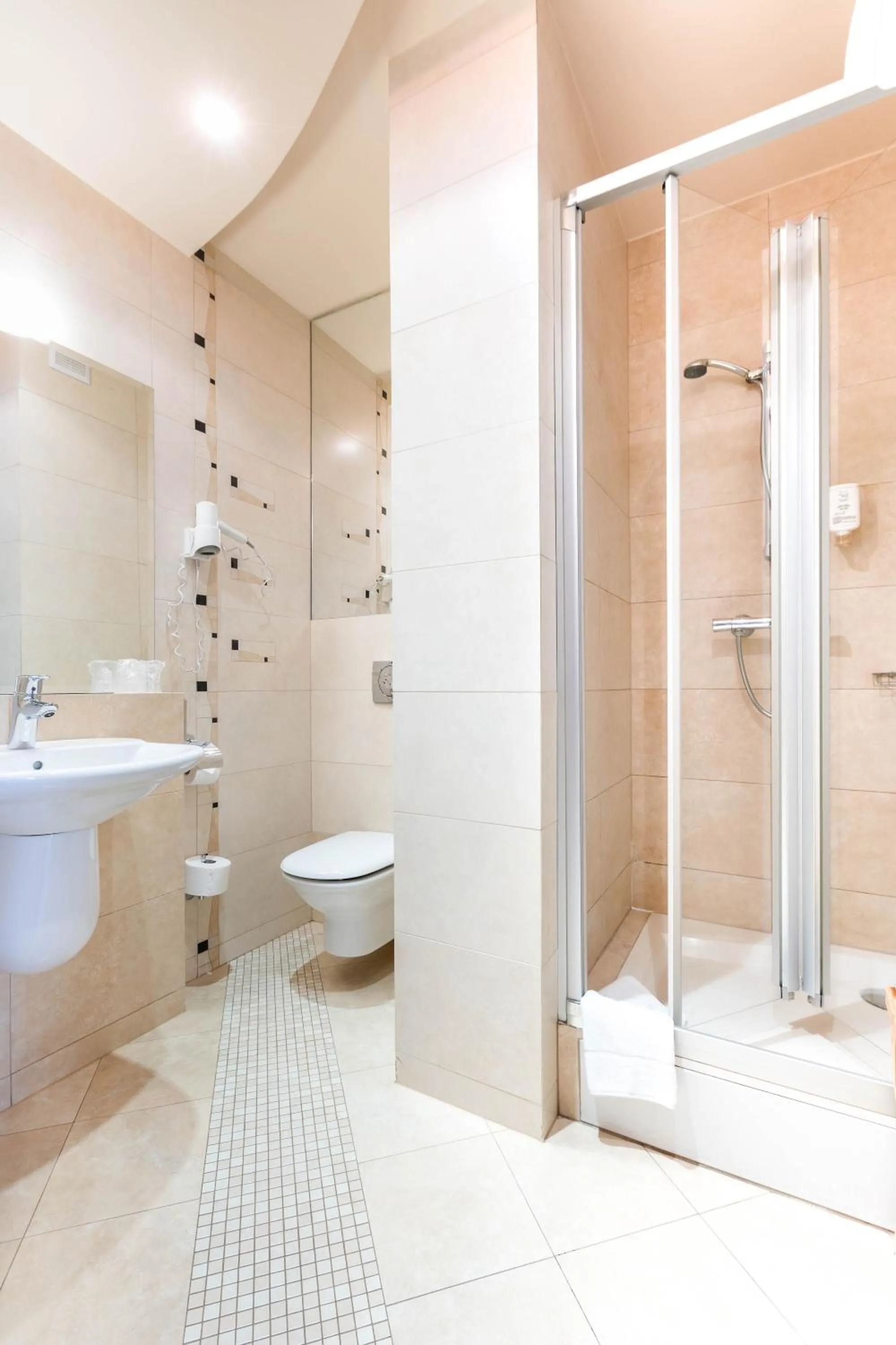 Bathroom in Hotel Kudowa Manufaktura Relaksu