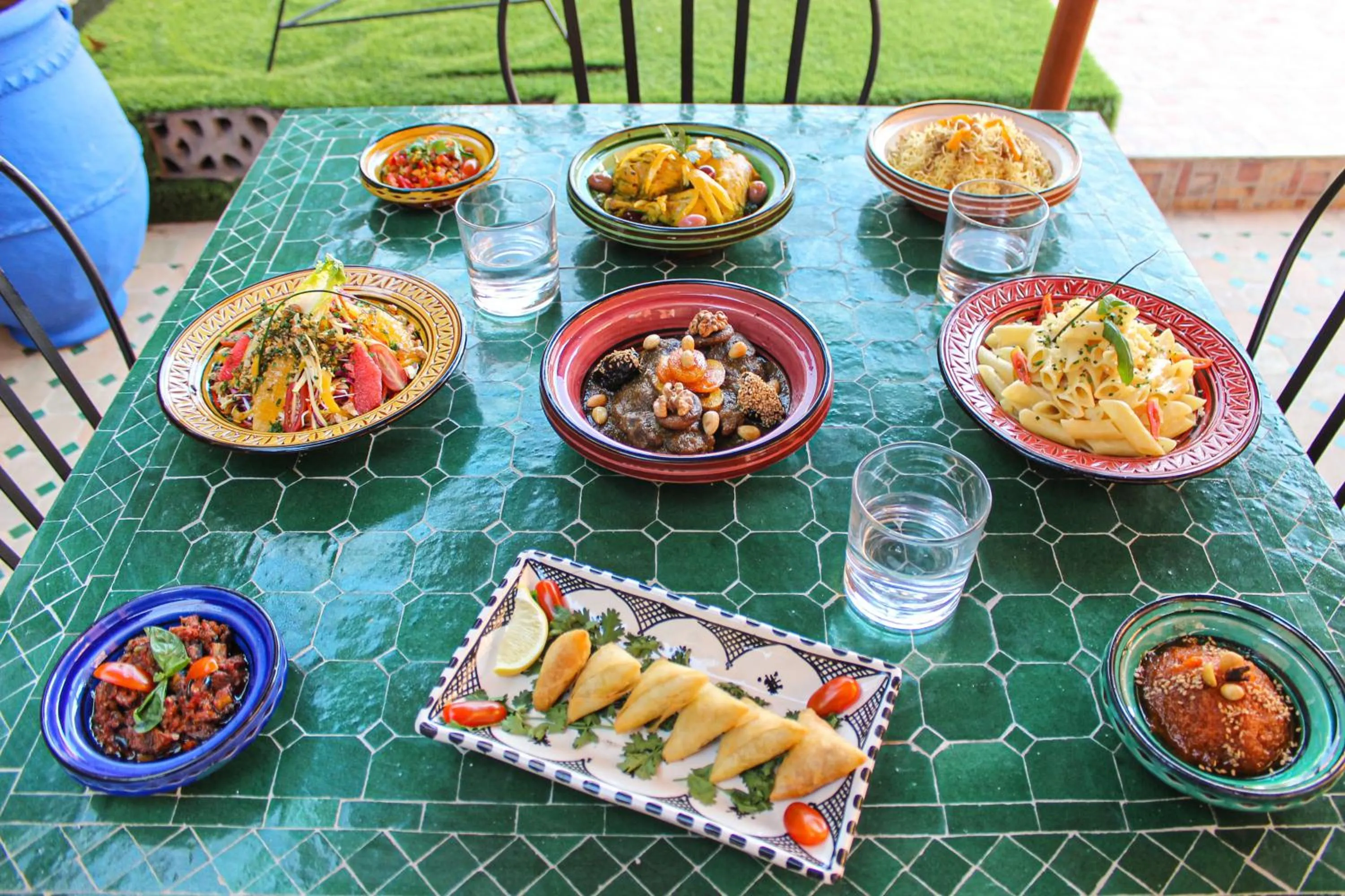 Restaurant/places to eat in Majorel Perle Hôtel Riad Restaurant Picine & Spa