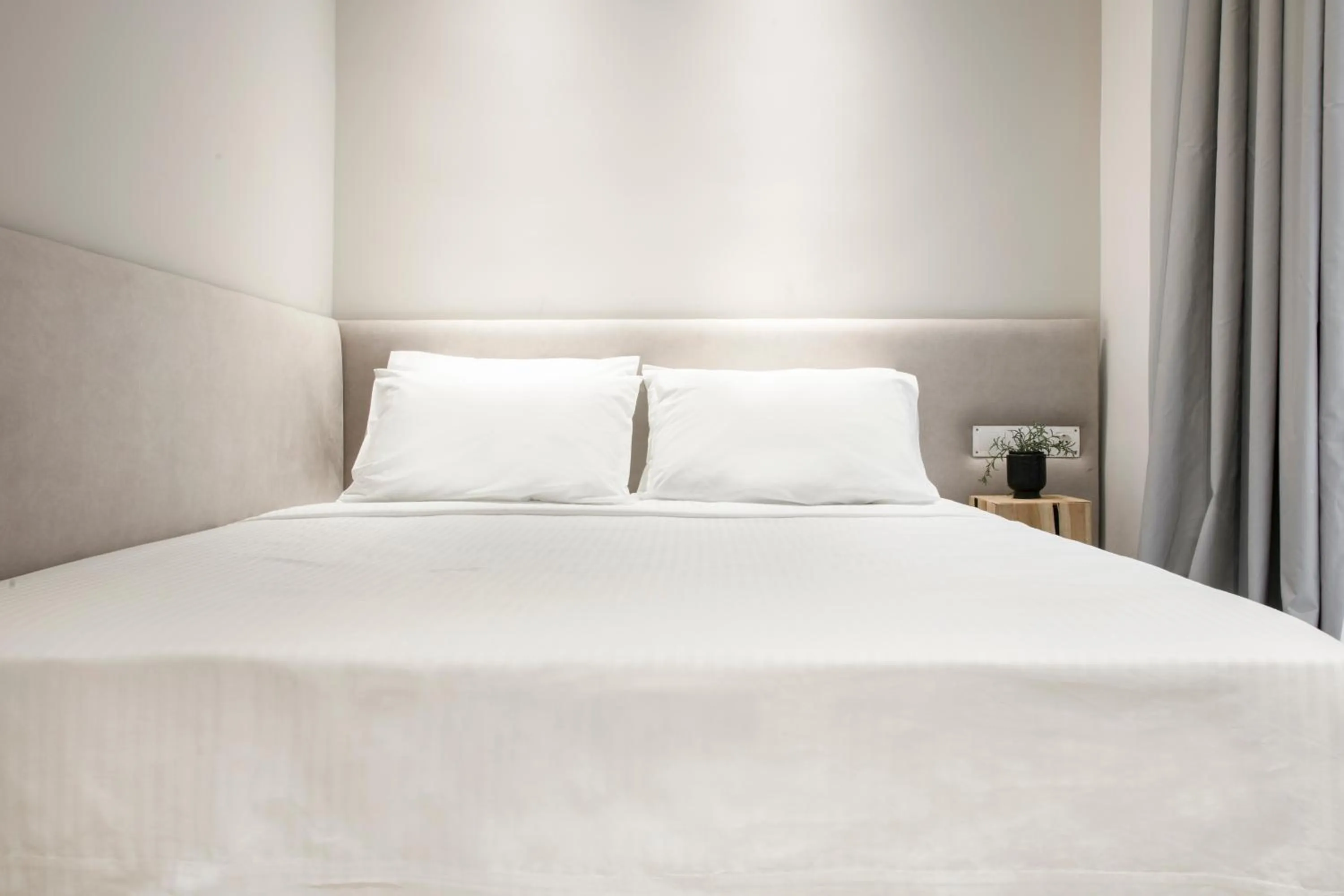 Bed in Ultra Chic Modern 4 Bedrooms Apartment in Athens