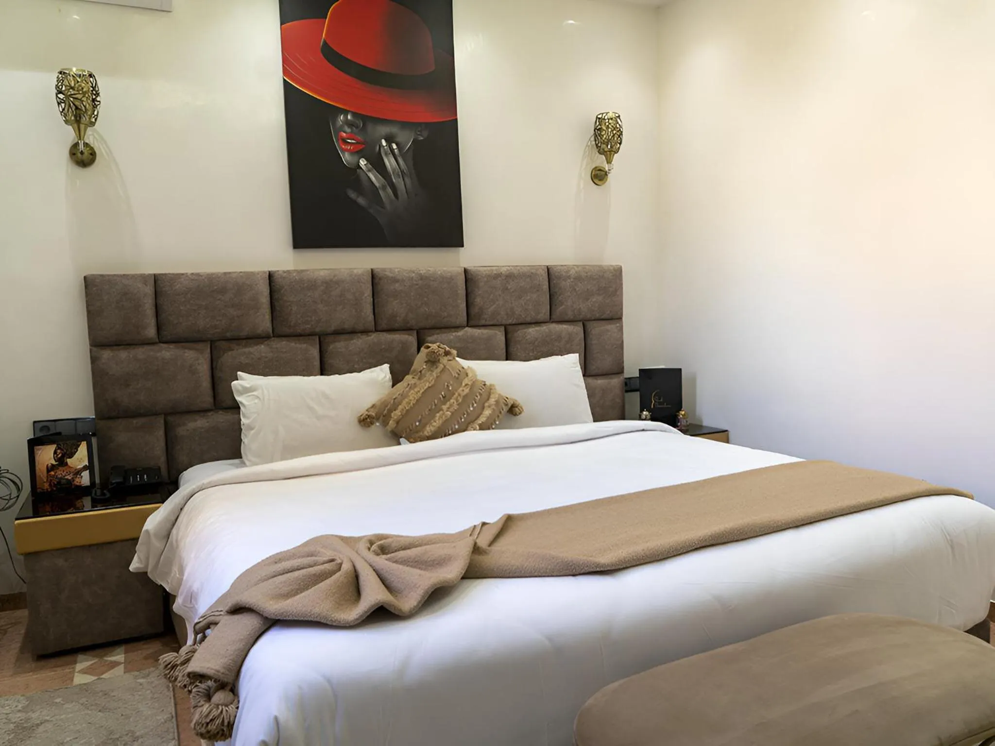 Bedroom, Bed in RIAD DOUIRTNA