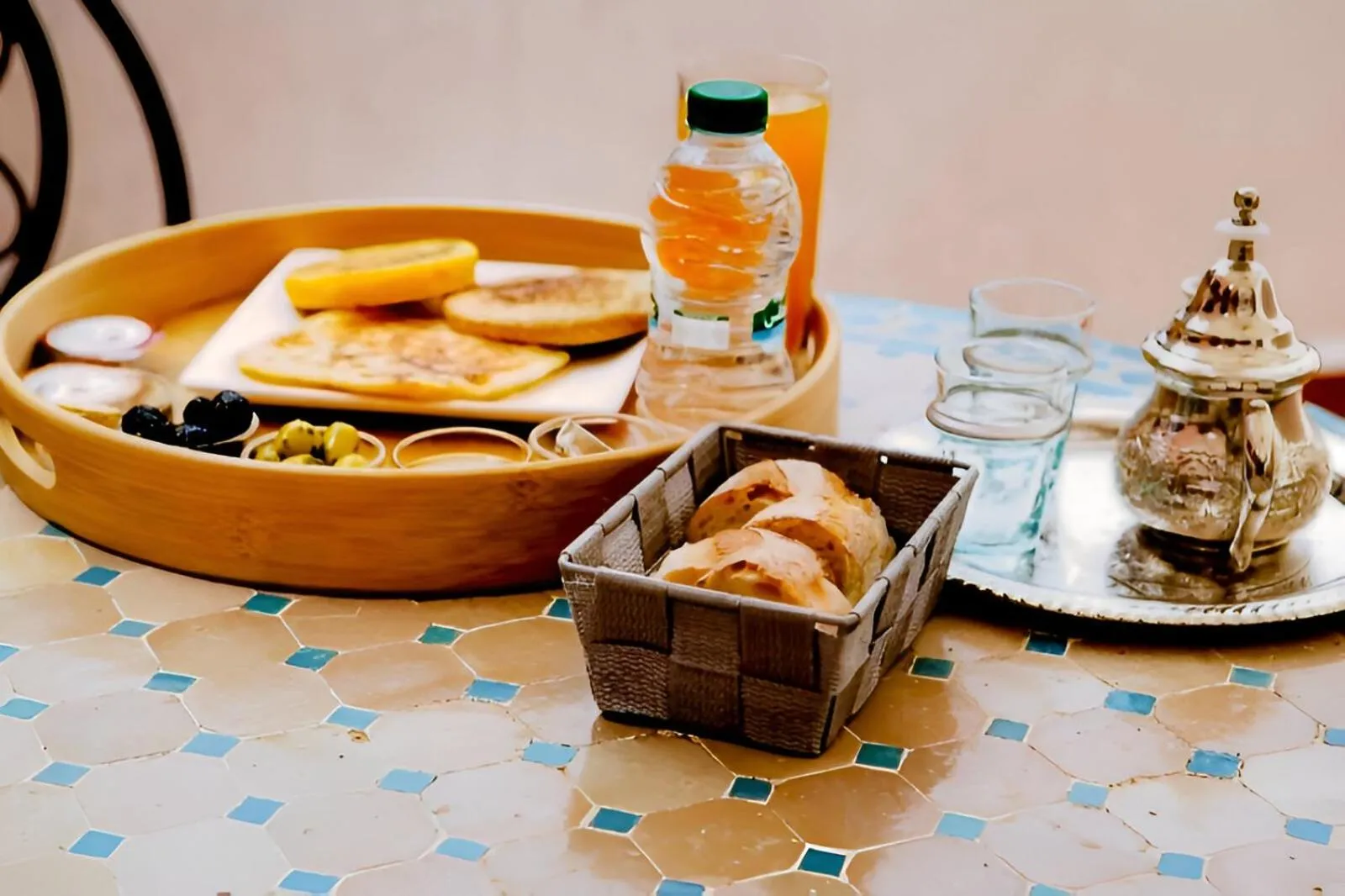 Breakfast in RIAD DOUIRTNA