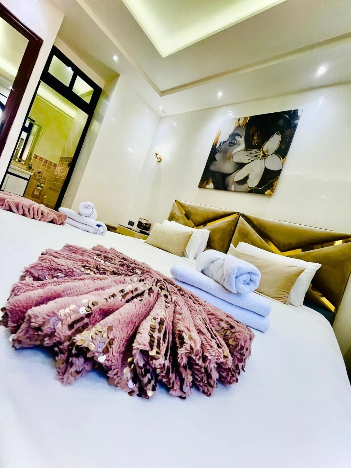 Bedroom, Bed in RIAD DOUIRTNA