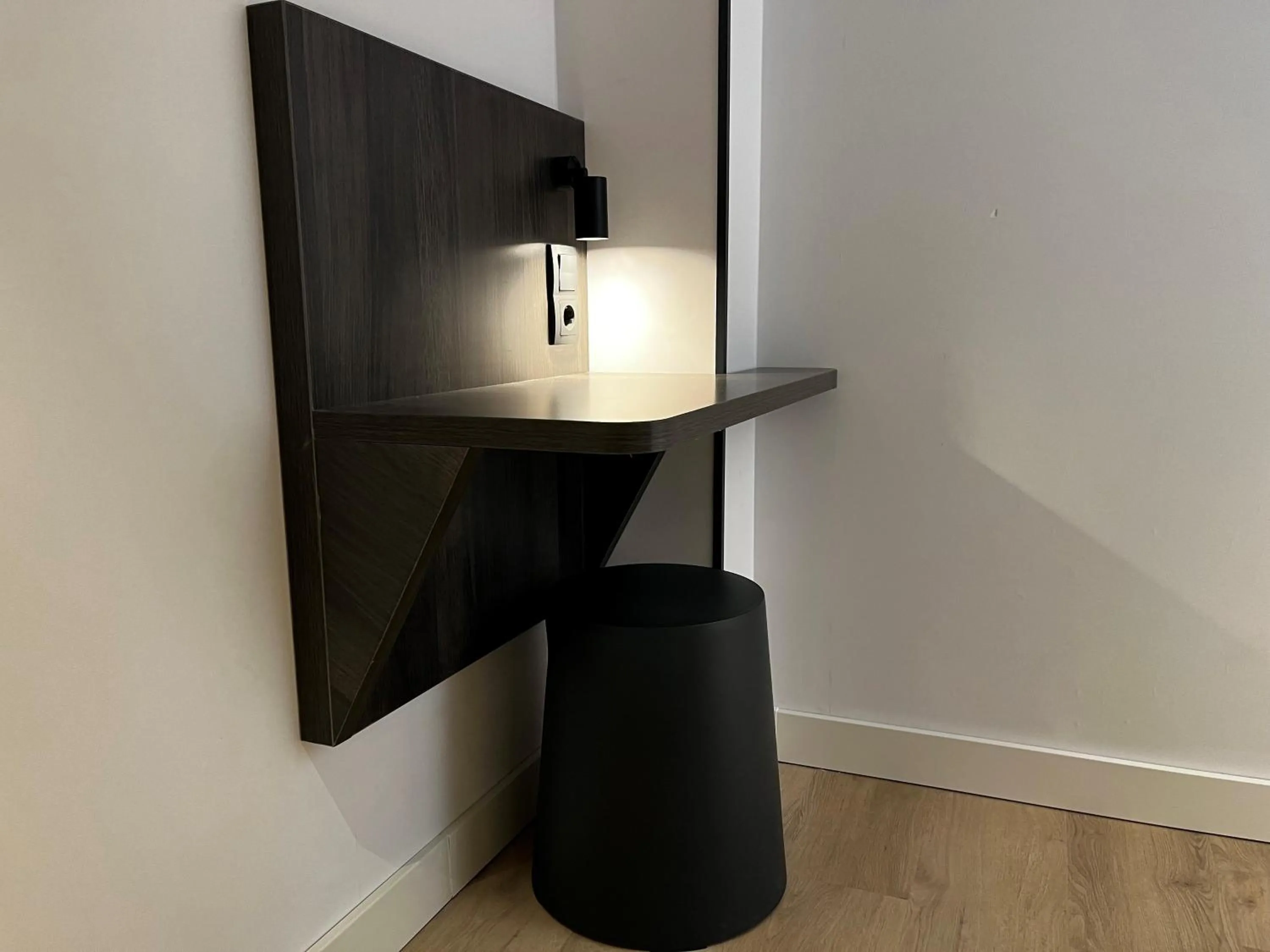 Bedroom in easyHotel Madrid Centro Atocha