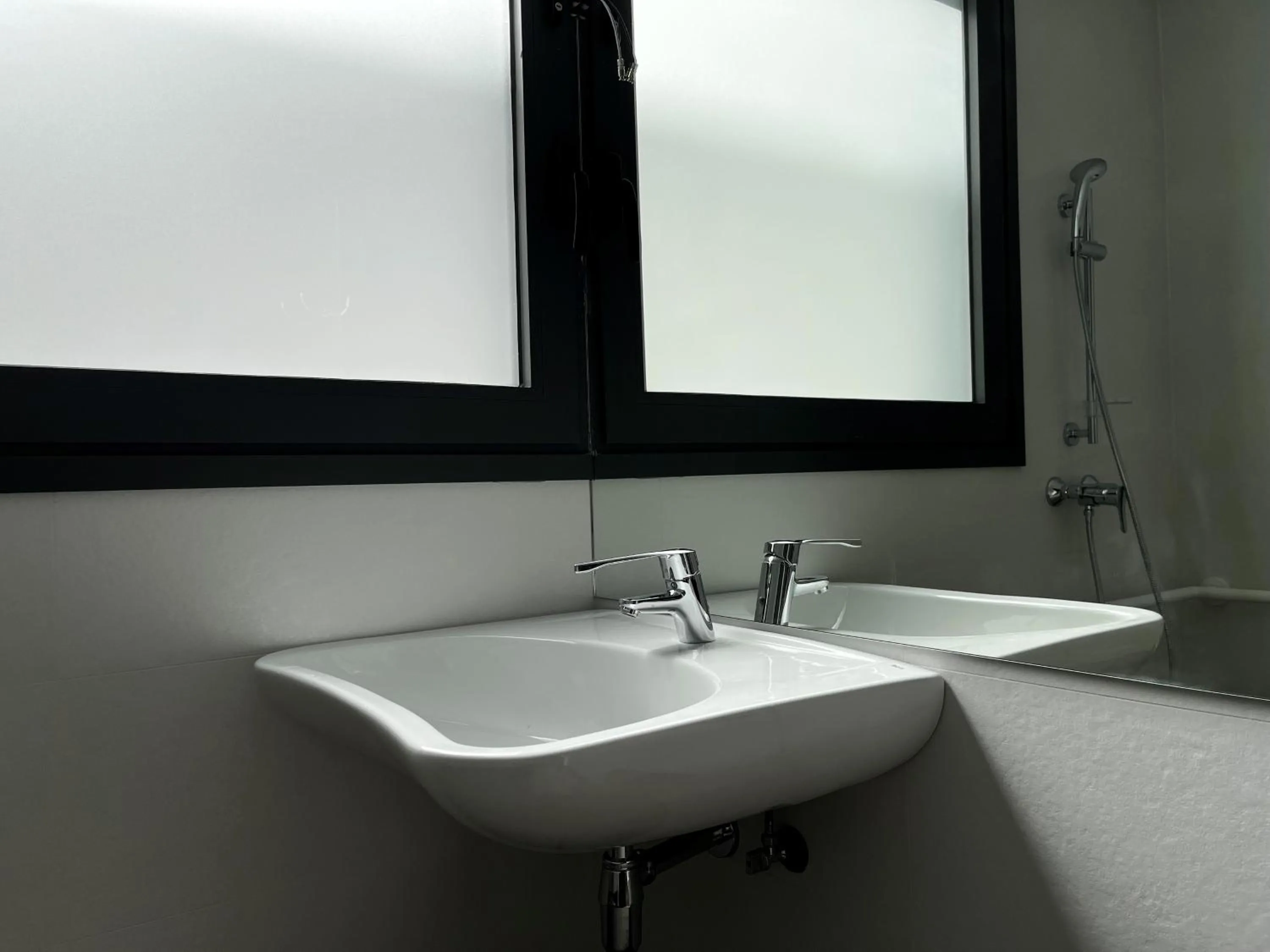 Bathroom in easyHotel Madrid Centro Atocha