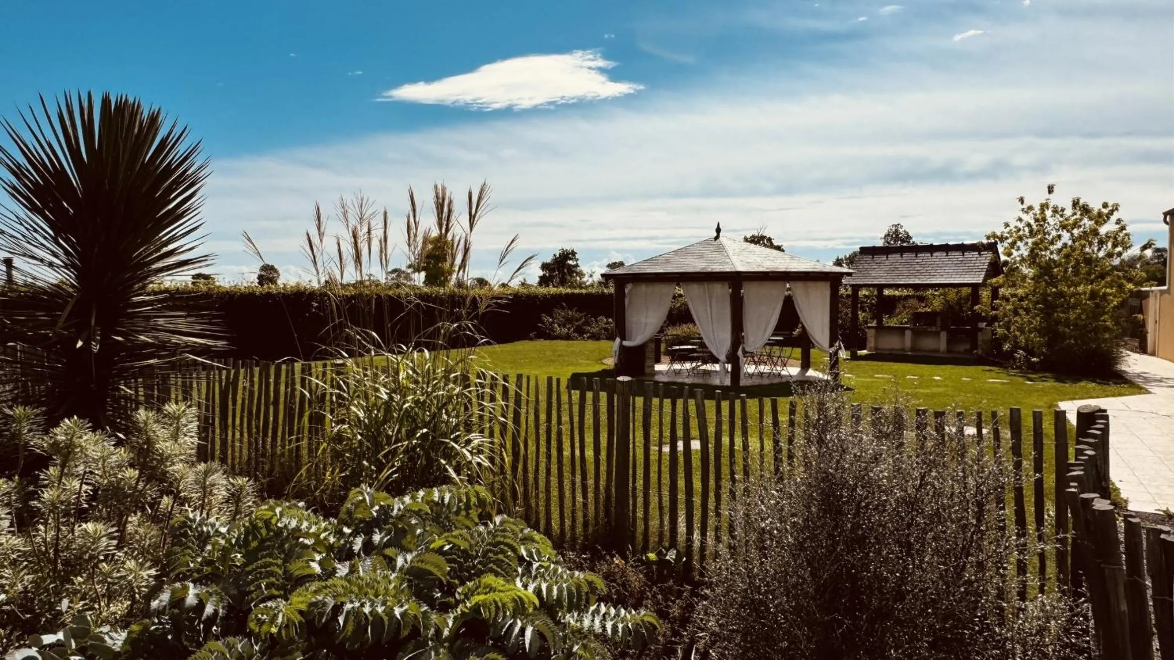 Property building in AureFées