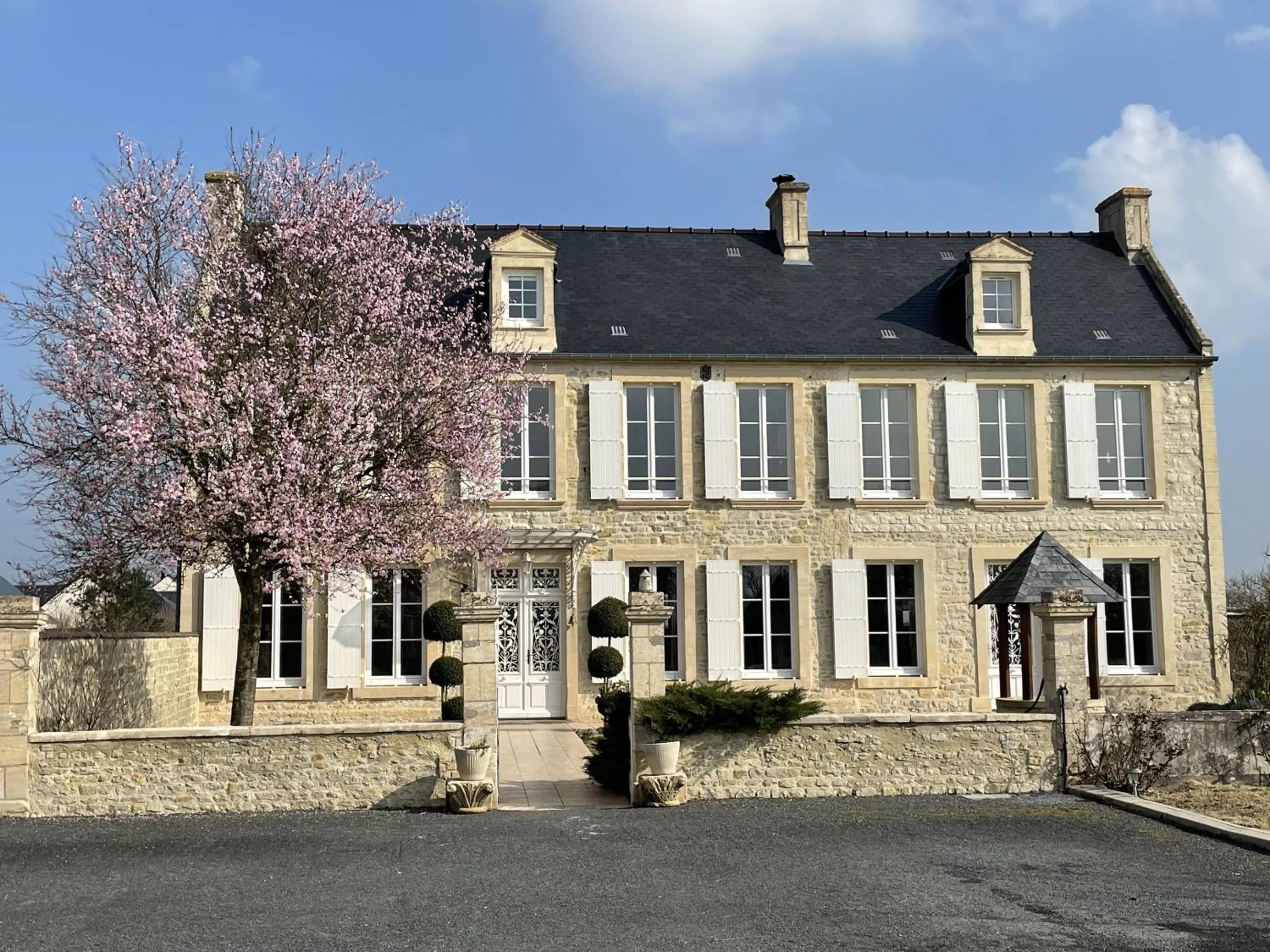 View (from property/room) in Aurefees