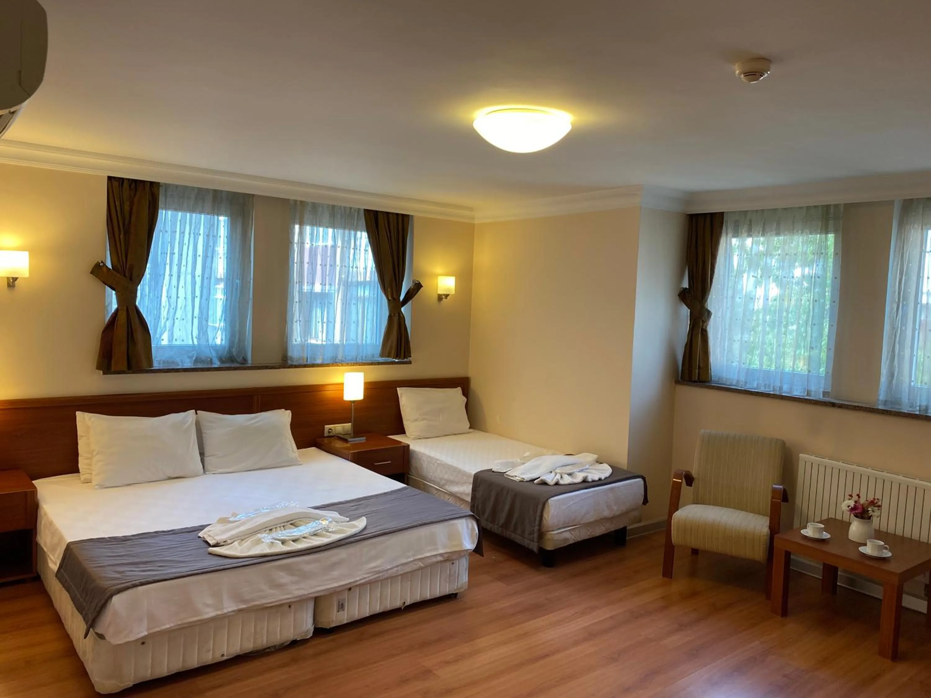 Massage, Bed in Triada Gayrettepe