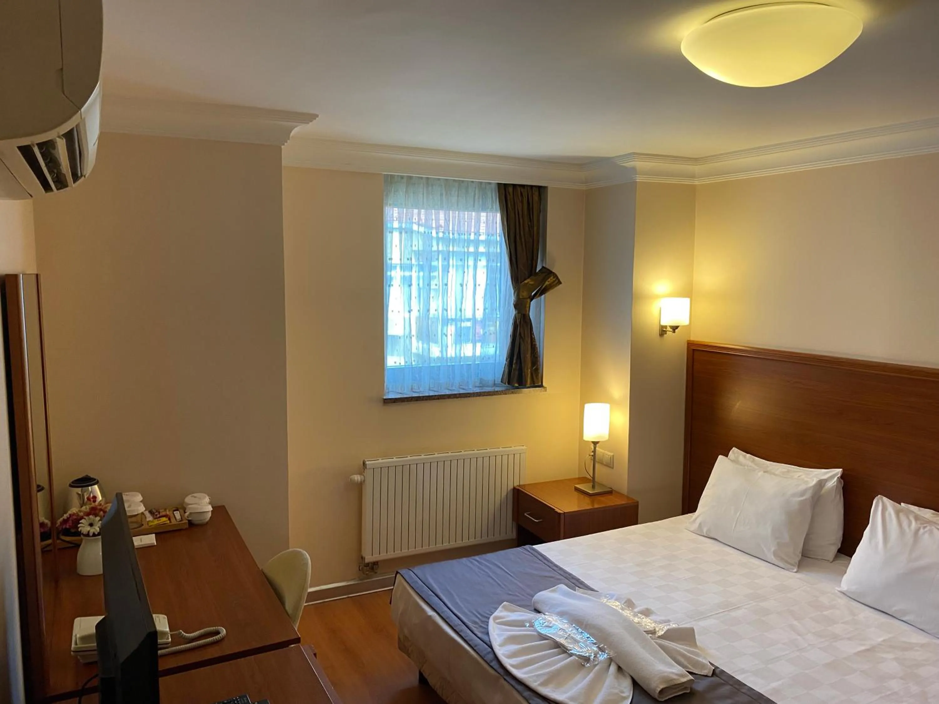 Massage, Bed in Triada Gayrettepe