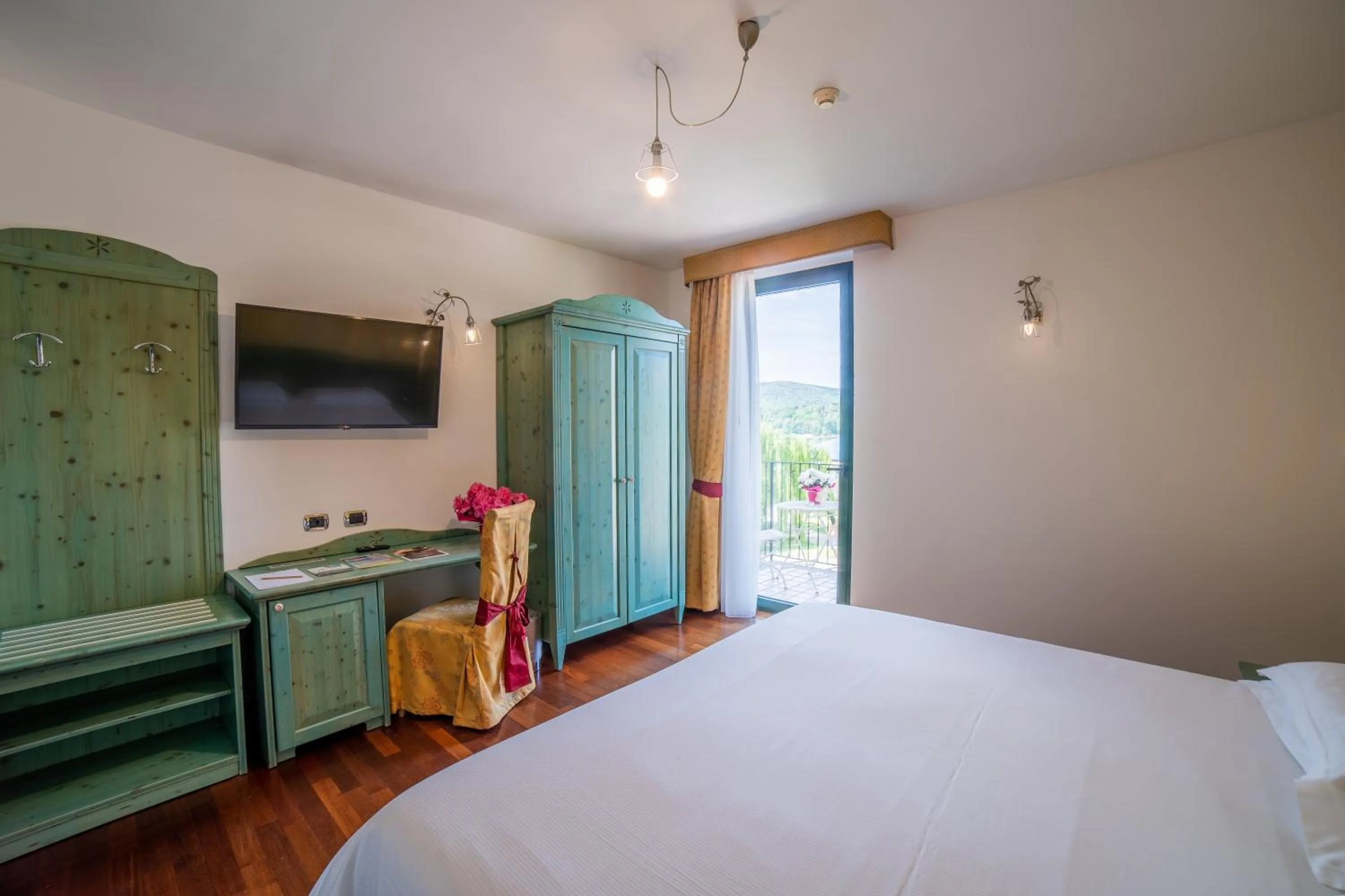 Bed in Hotel Residence Montelago